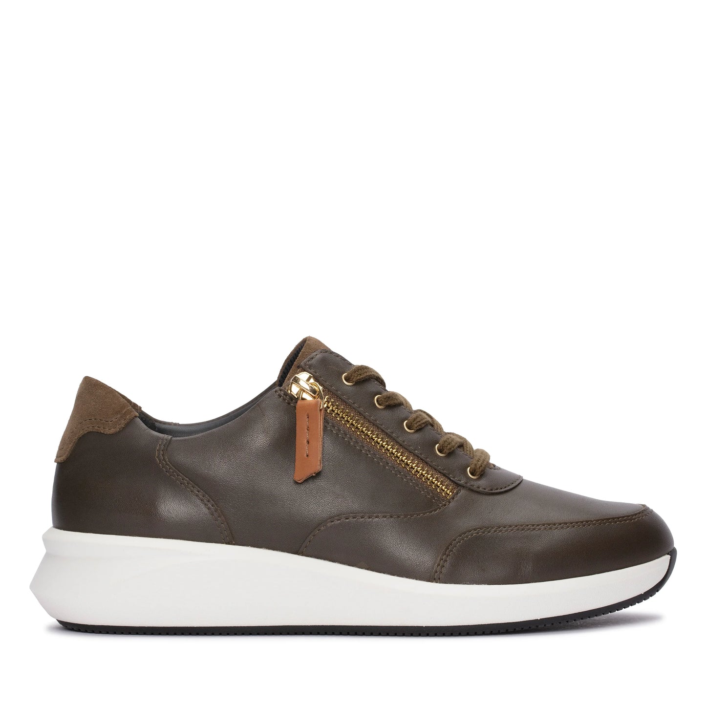 Sneakers De La Marca Clarks Para Mujer Modelo Un Rio Zip Dark Olive Leather En Color Verde