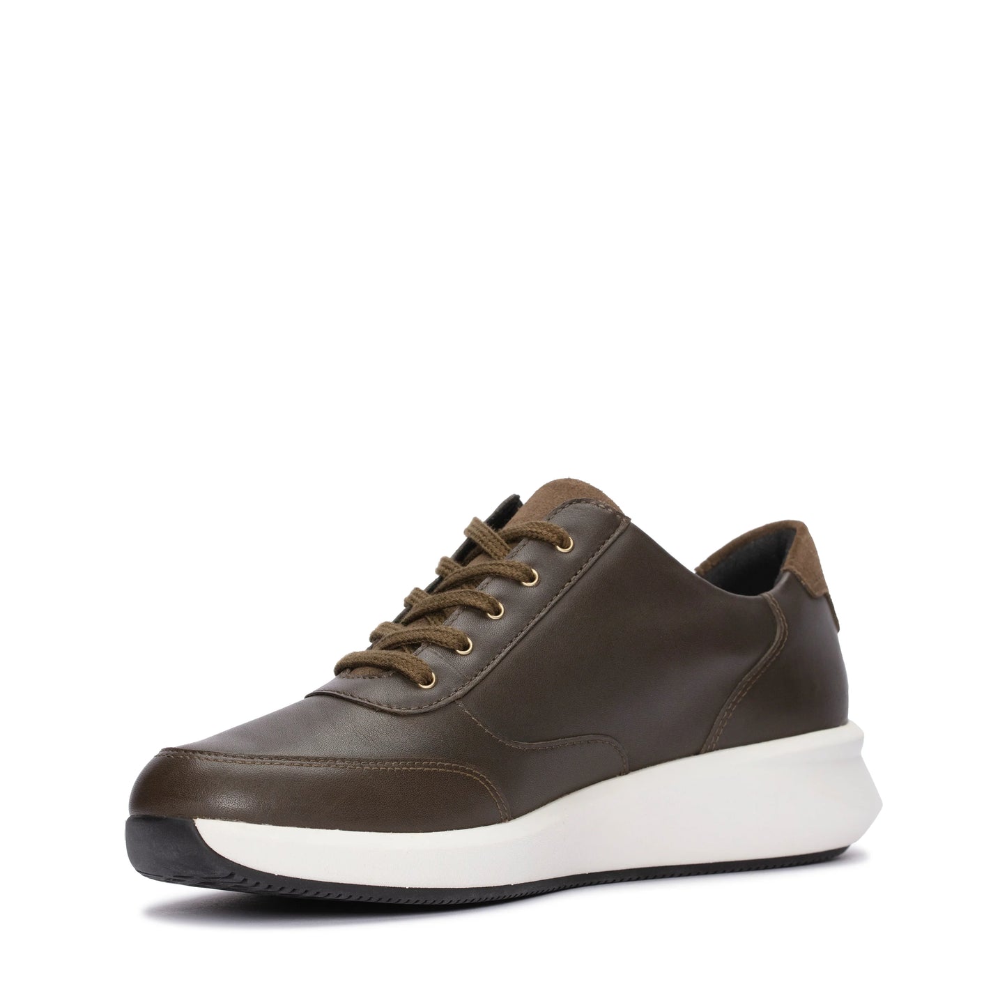 Sneakers De La Marca Clarks Para Mujer Modelo Un Rio Zip Dark Olive Leather En Color Verde