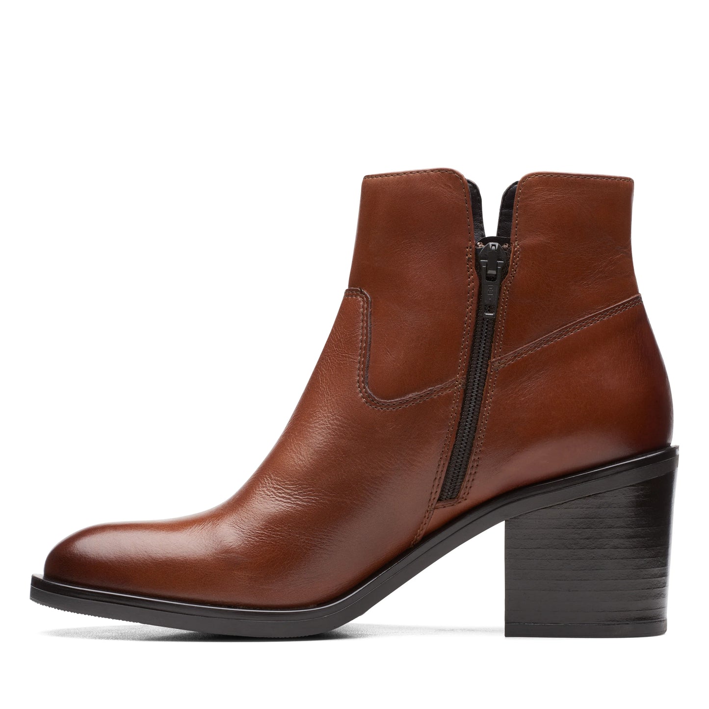 Botas De La Marca Clarks Para Mujer Modelo Valvestino Lo Dark Tan Lea En Color Marrón