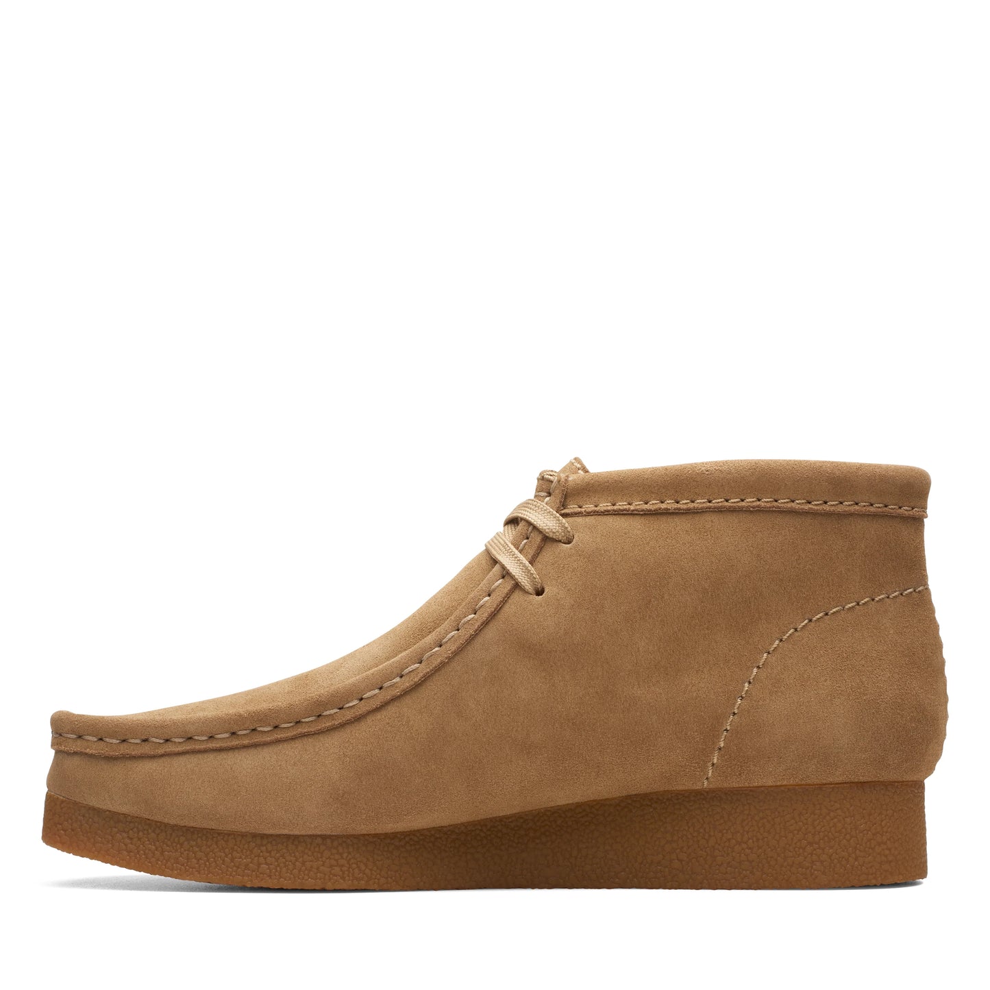 Wallabee De La Marca Clarks Para Mujer Modelo Wallabee Evo Boot Dark Sand Suede En Color Marrón