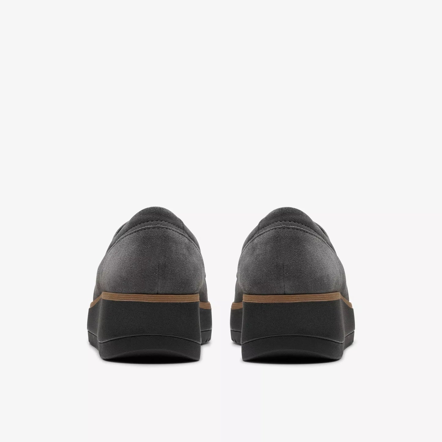 Zapatos Casual De La Marca Clarks Para Mujer Modelo Zylah Sky Dark Grey Suede En Color Gris