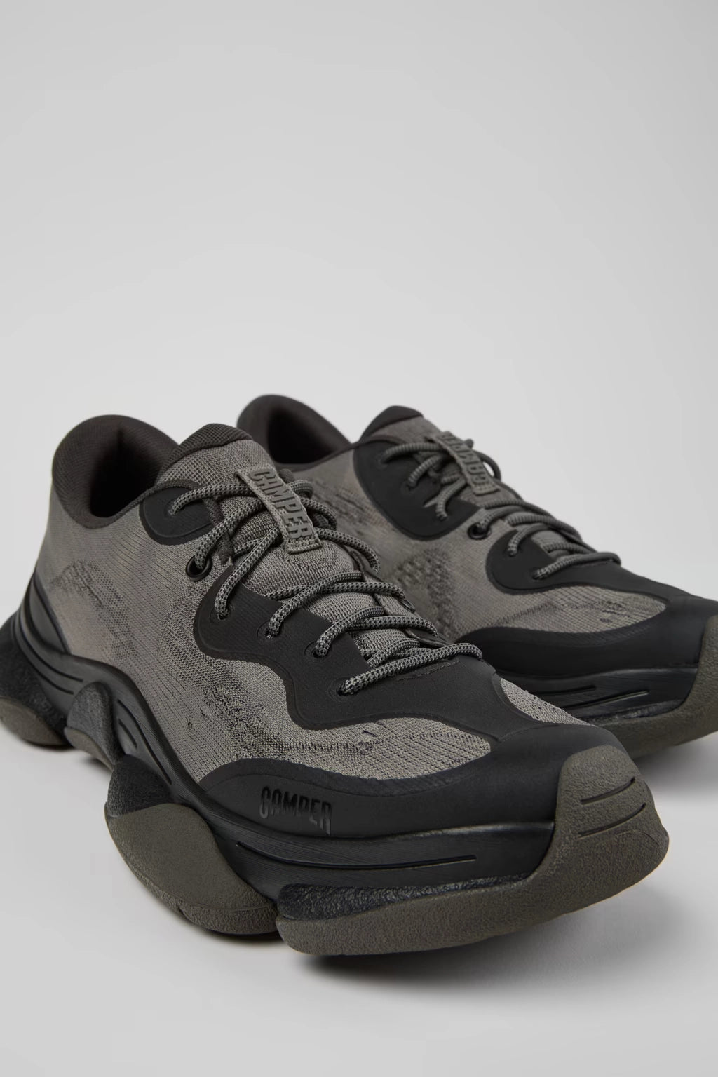 Sneakers De La  Marca Camper Para Hombre Modelo Karst 2