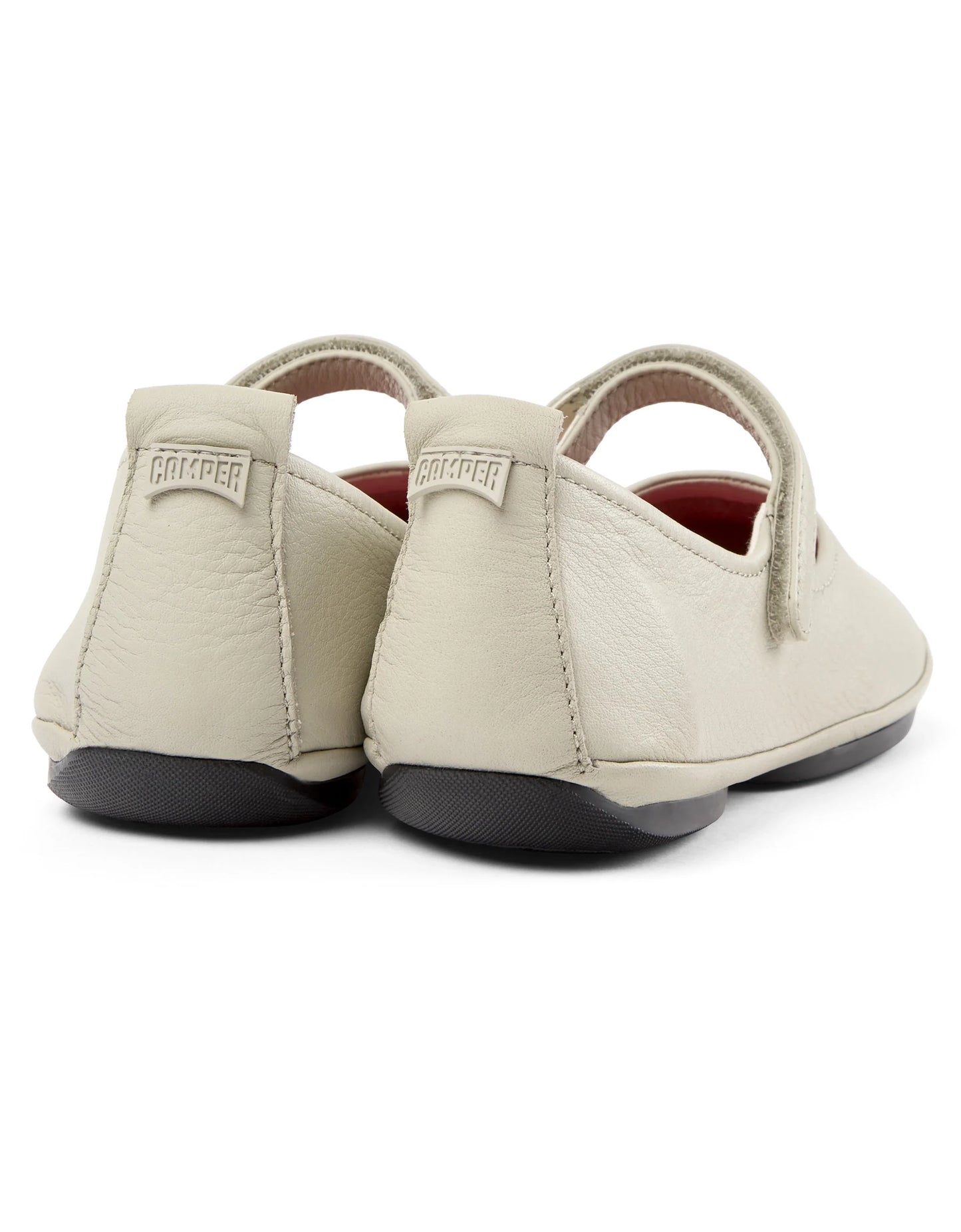 Mocasines Para Mujer De La Marca Camper Modelo Right Nina Sella Hely/Isla Ry Negro De Color Beige