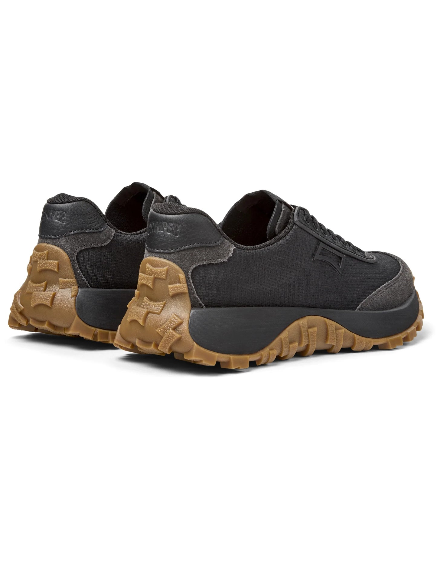 Sneakers Para Mujer De La Marca Camper Modelo Drift Trail Rug Meteor,Camis.Negro/Dtrail Negro-Miel De Color Negro