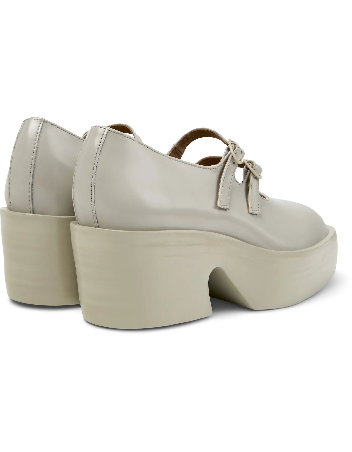 Mocasines Para Mujer De La Marca Camper Modelo Billie Mimi Hely/Billie Hely Shiny De Color Beige