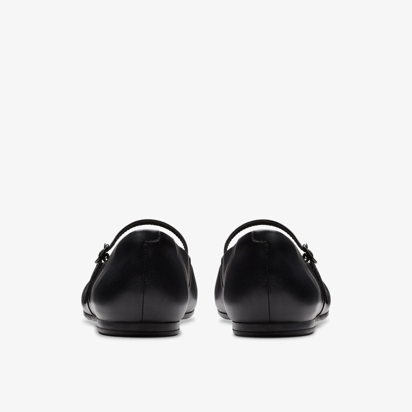 Zapatos Casual De La Marca Clarks Para Mujer Modelo Livia Sky Black Leather En Color Negro