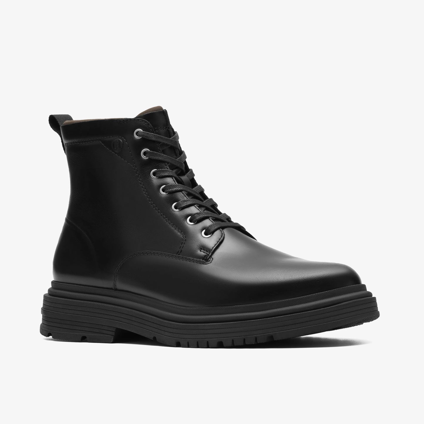Botas De La Marca Clarks Para Hombre Modelo Badbury Hi Wp Black Wlined Lea En Color Negro