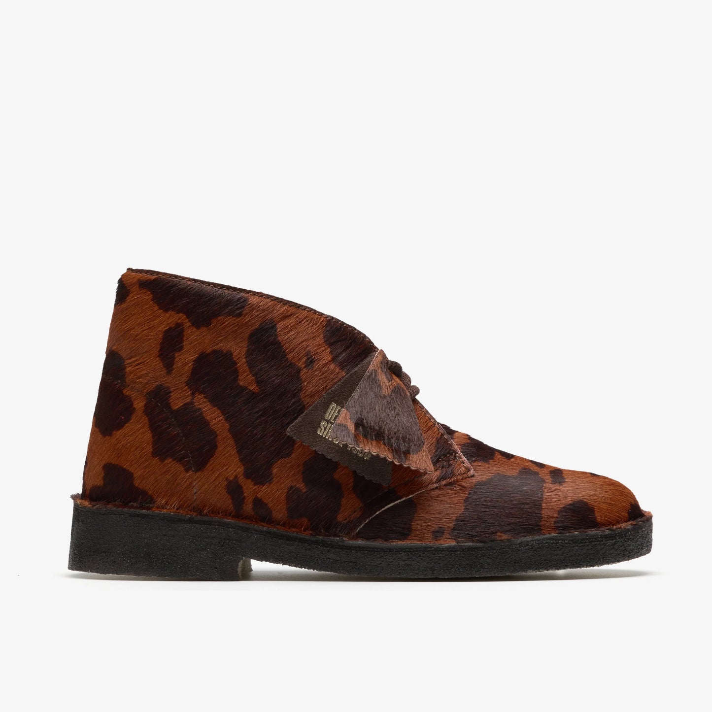botas para mujer marca clarks modelo desert boot.