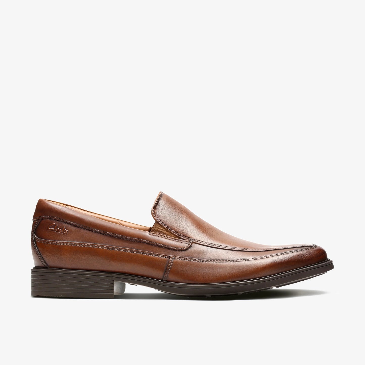 Zapatos De Vestir De La Marca Clarks Para Hombre Modelo Tilden Free Dark Tan Lea En Color Marrón