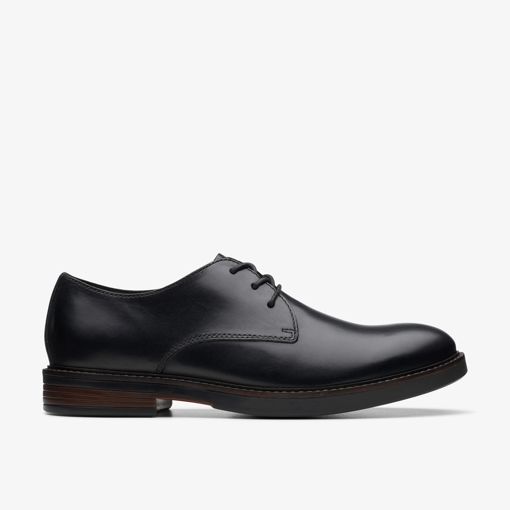 Zapatos Casual De La Marca Clarks  Para Hombre Modelo Paulson Plain Black Leather En Color Negro