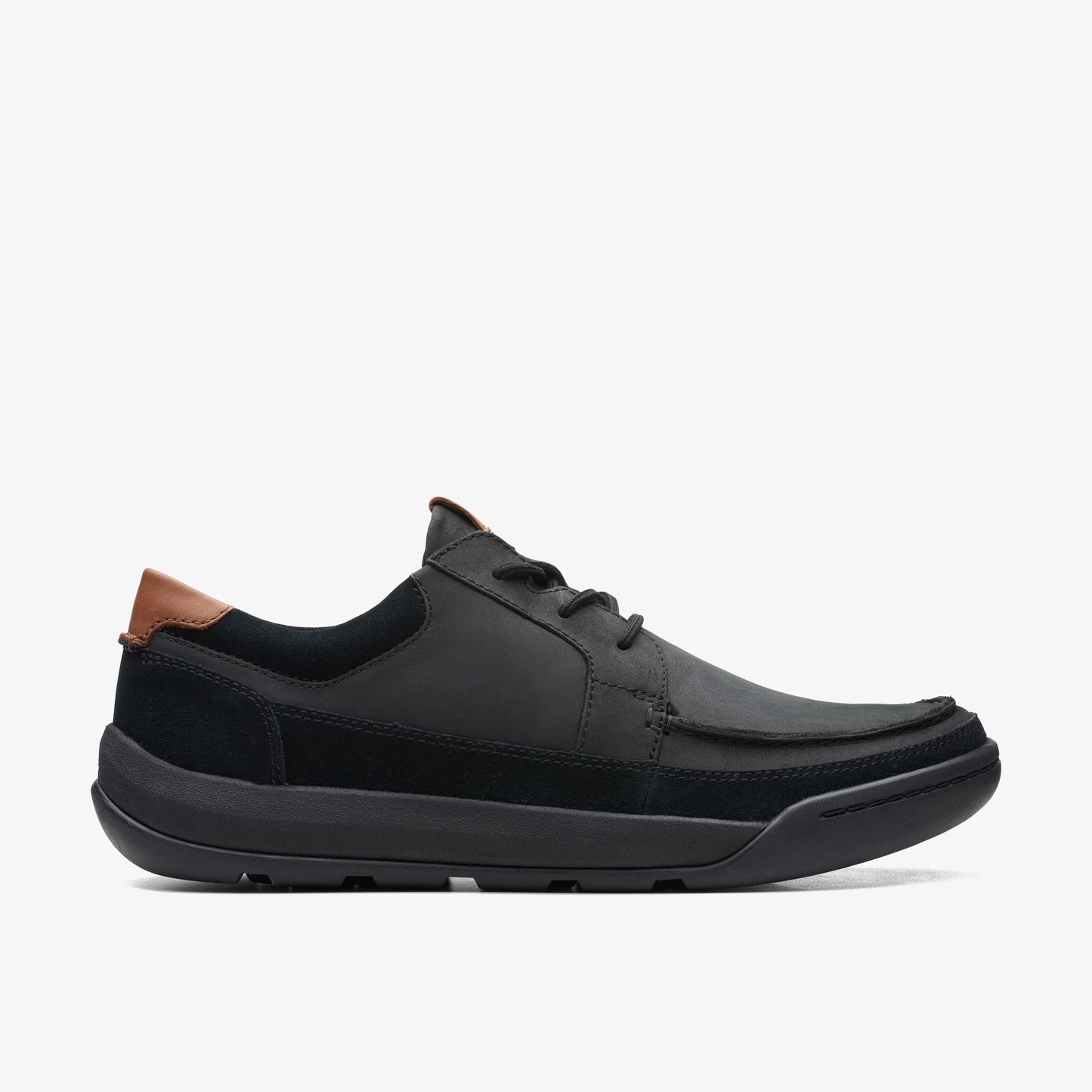 Zapatos Casual De La Marca Clarks  Para Hombre Modelo Ashcombe Craft Black Leather En Color Negro