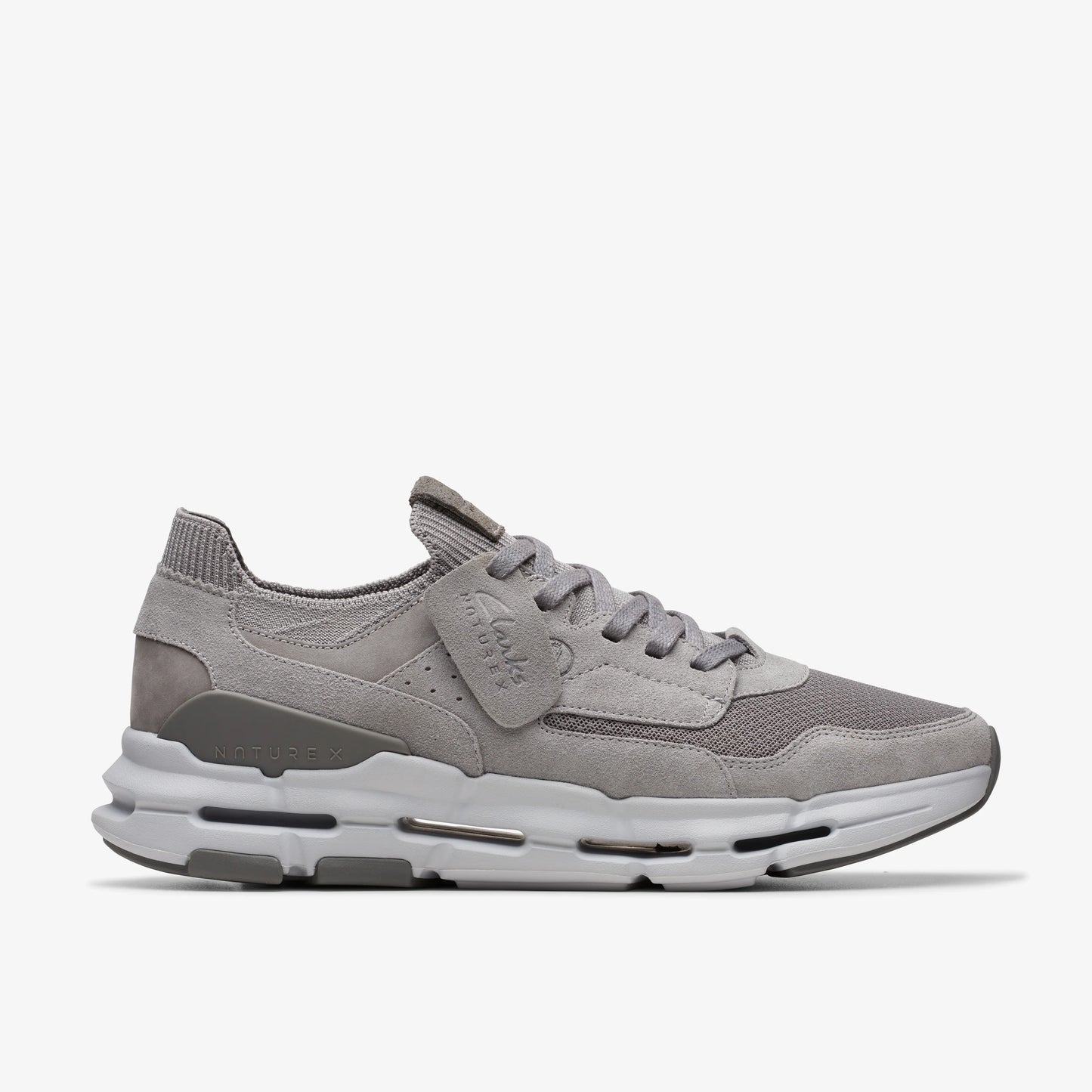 Sneakers De La Marca Clarks Para Hombre Modelo Nxe Lo Grey Suede En Color Gris