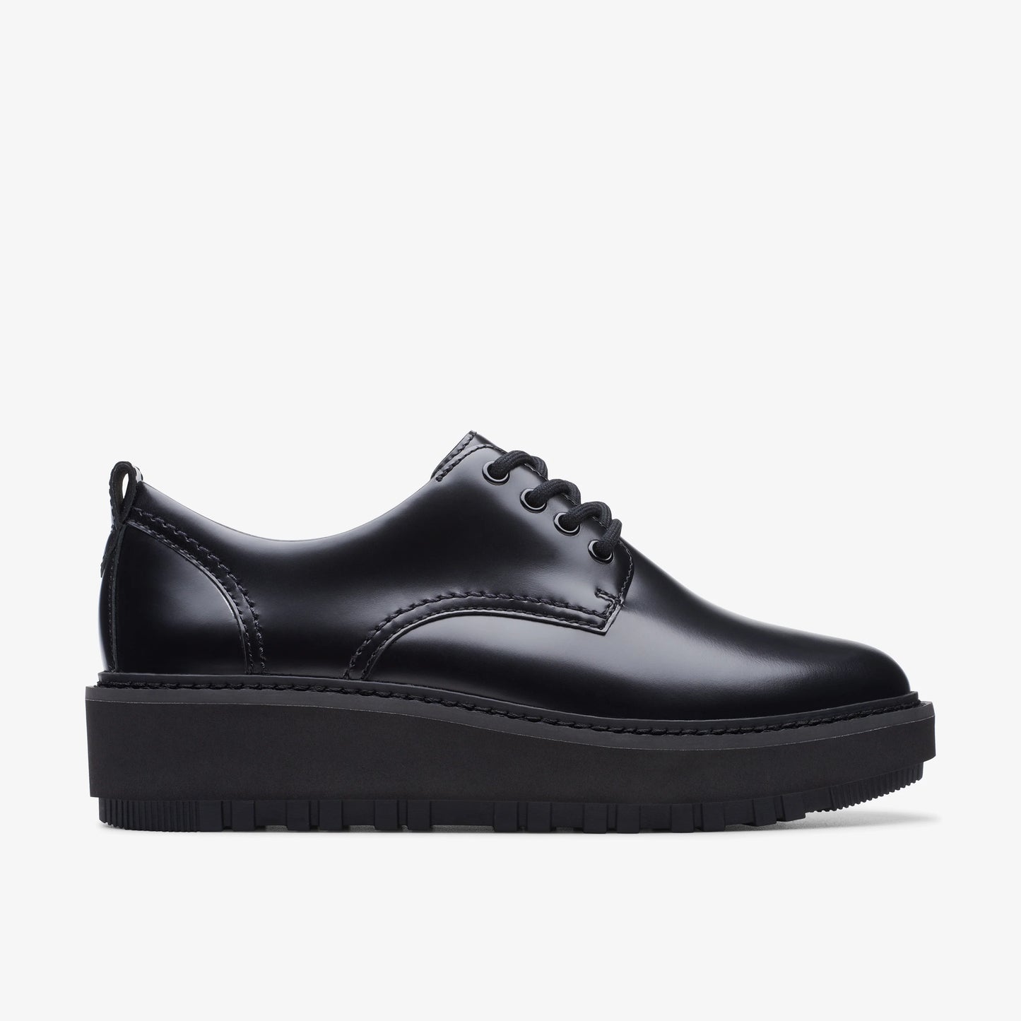 Zapatos Casual De La Marca Clarks  Para Mujer Modelo Oriannaw Derby Black Leather En Color Negro