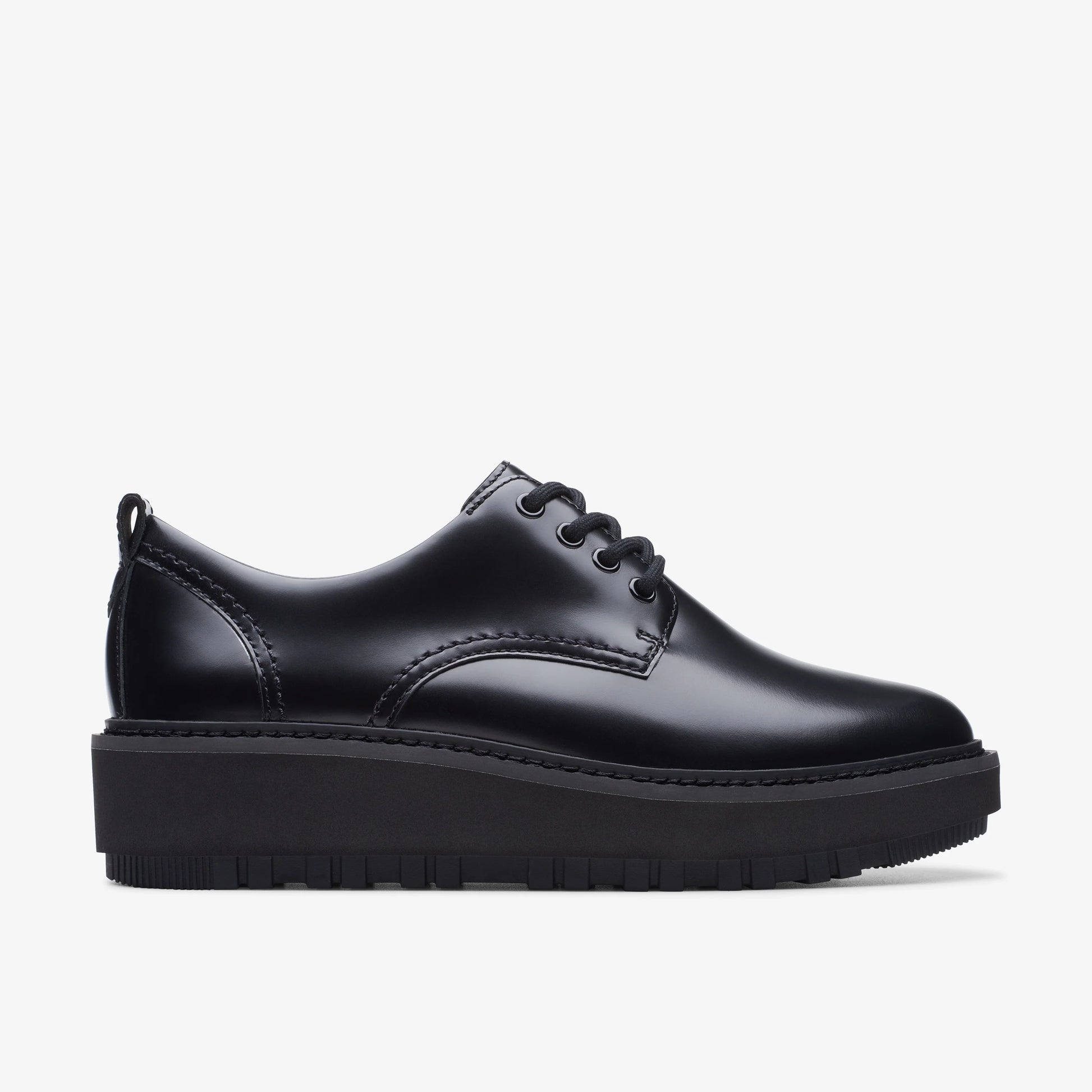 Zapatos Casual De La Marca Clarks  Para Mujer Modelo Oriannaw Derby Black Leather En Color Negro