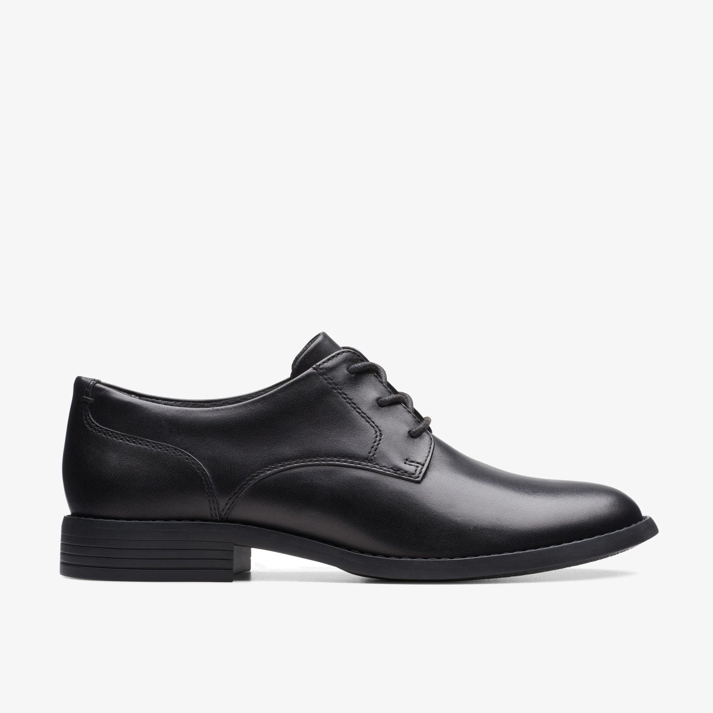 Zapatos Casual De La Marca Clarks Para Mujer Modelo Camzin Iris Black Leather En Color Negro