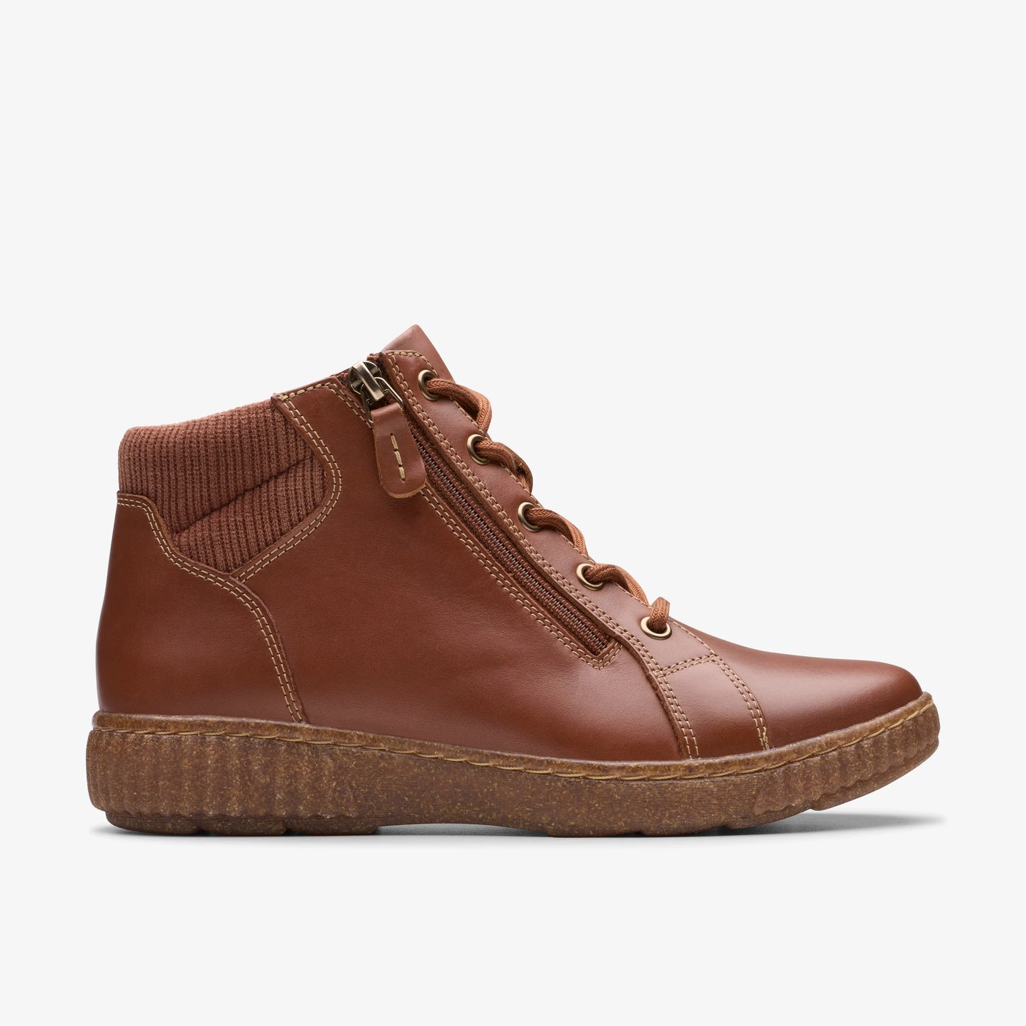 Botas De La Marca Clarks Para Mujer Modelo Caroline Park Tan Combi En Color Marrón