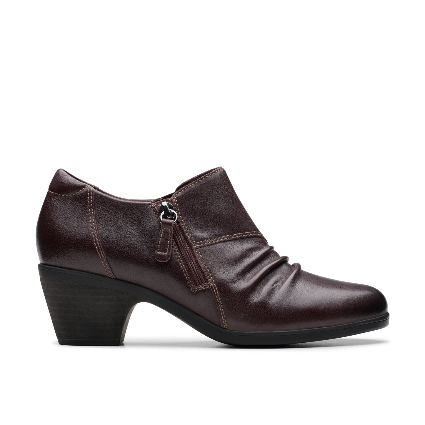 Zapatos Casual De La Marca Clarks  Para Mujer Modelo Emily2 Braley Dark Brown Lea En Color Marrón