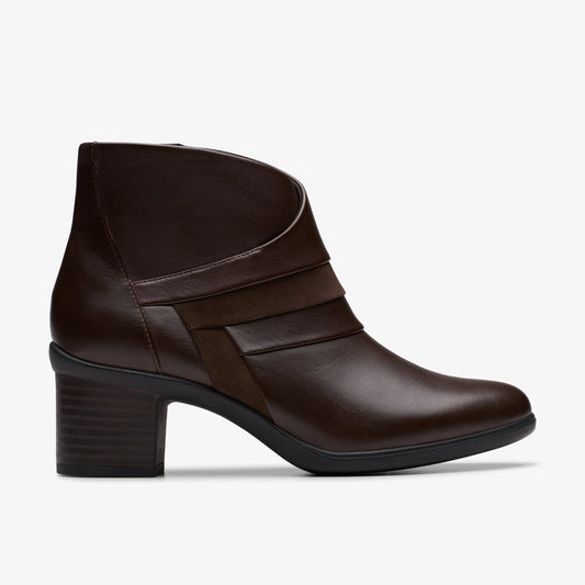 Botas De La Marca Clarks  Para Mujer Modelo Shaya Sky Dark Brown Lea En Color Marrón