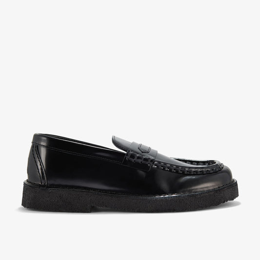 Sandalias De La Marca Clarks  Para Mujer Modelo Nomad Loafer. Black Pat En Color Negro