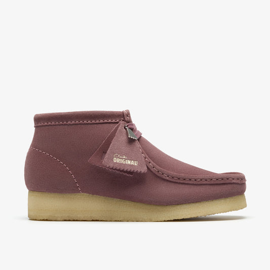 Botas De La Marca Clarks  Para Mujer Modelo Wallabee Boot. Rose Brown Sde En Color Rosa