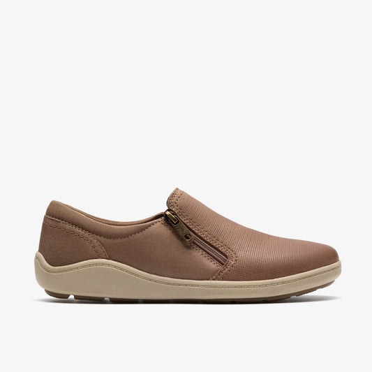 Zapatos Casual De La Marca Clarks  Para Mujer Modelo Bryianne Ashly Dark Sand Lea En Color Marrón