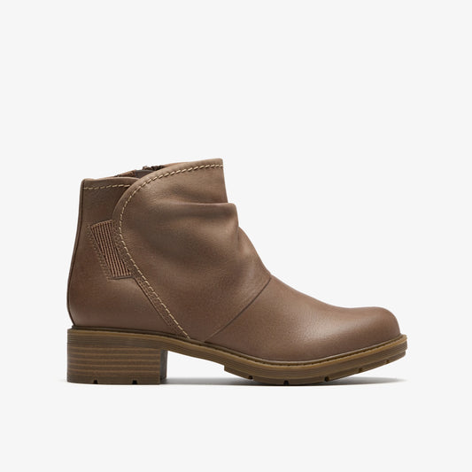 Botas De La Marca Clarks  Para Mujer Modelo Hearth Sofia Dark Sand Lea En Color Marrón
