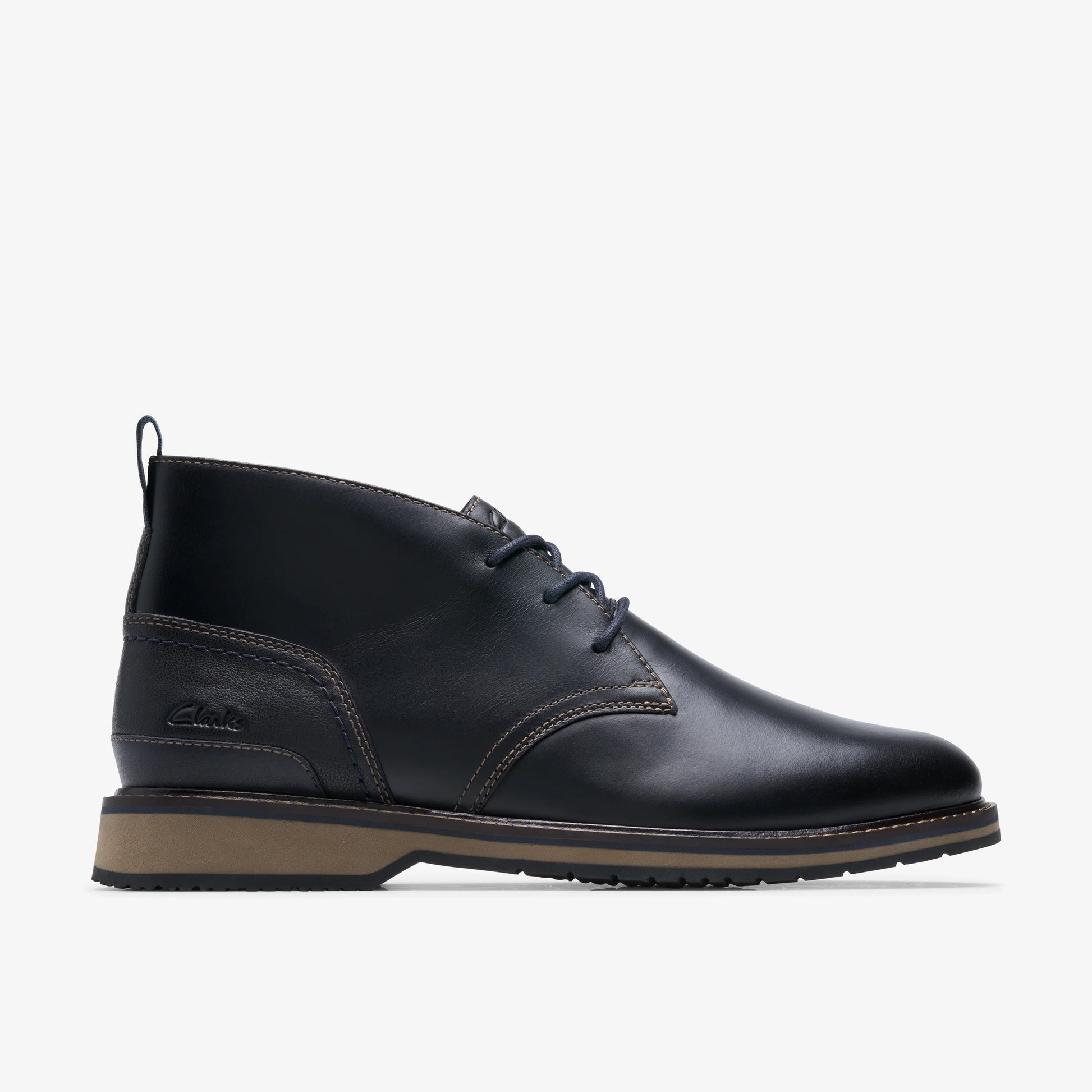 Zapatos Casual De La Marca Clarks  Para Hombre Modelo Monahan Chukka Black Smooth En Color Negro