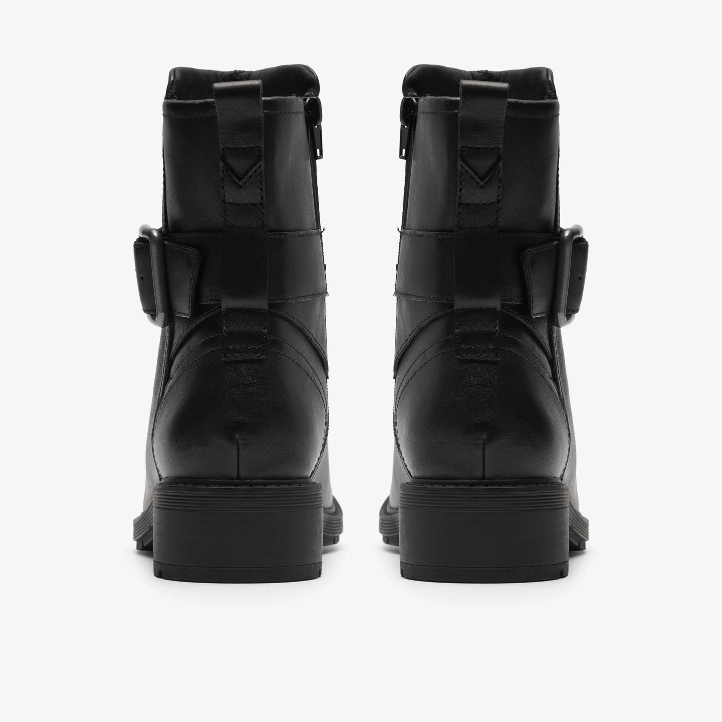 Botas De La Marca Clarks Para Mujer Modelo Hearth Buckle Black Leather En Color Negro