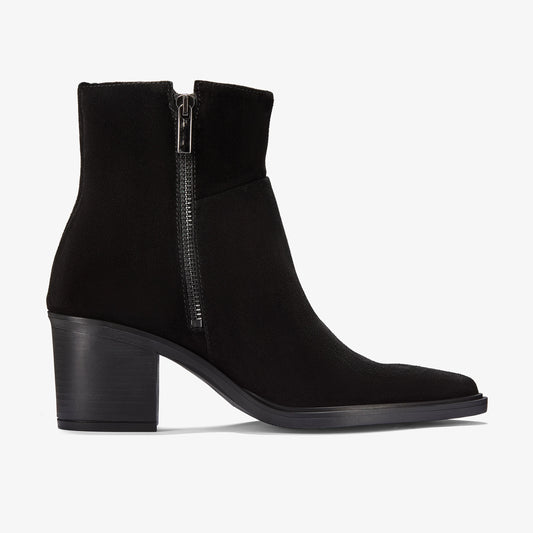 Botas De La Marca Clarks  Para Mujer Modelo Jesse Zip Black Sde En Color Negro