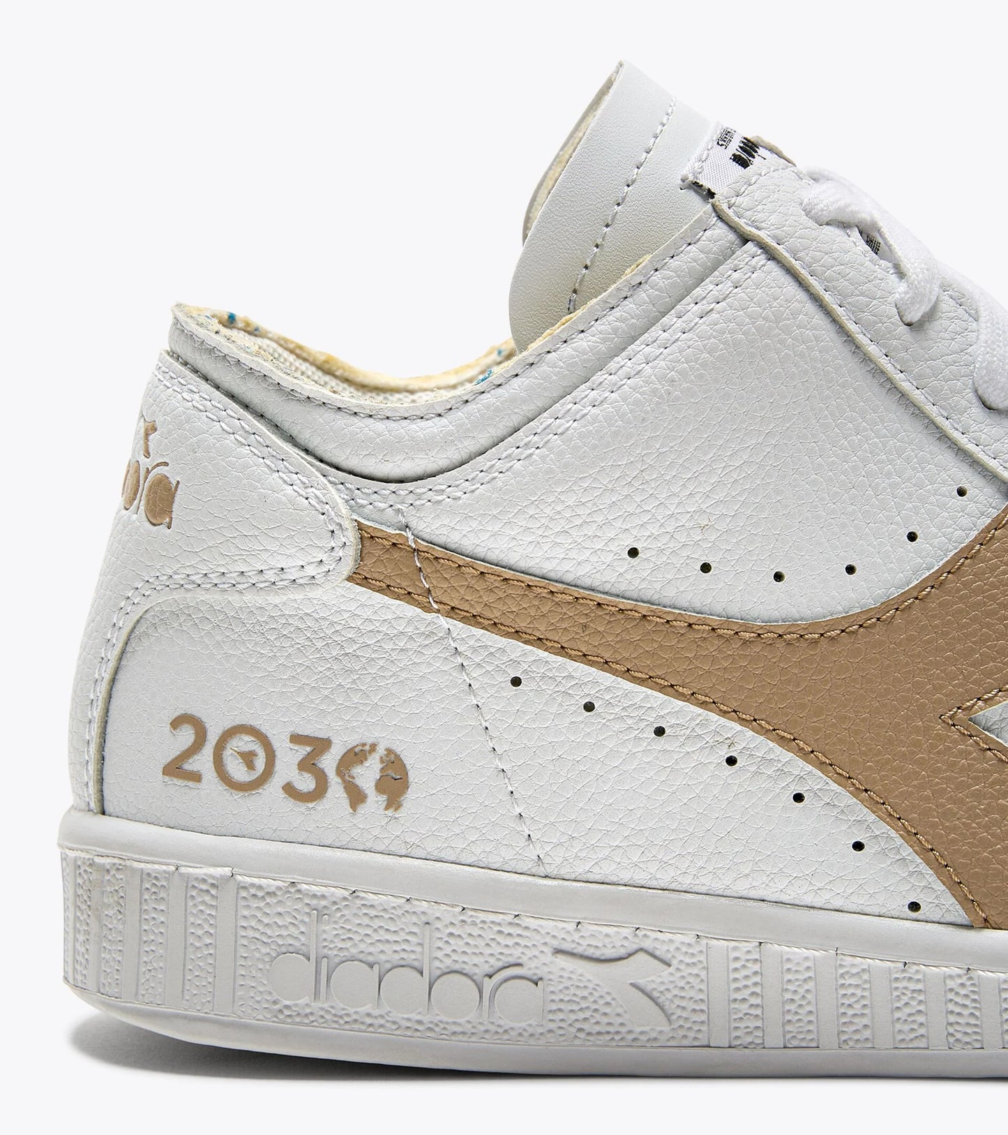 DIADORA | DAMEN-SNEAKERS | GAME ROW CUT 2030 WEISS/HOLZESCHE | WEISS