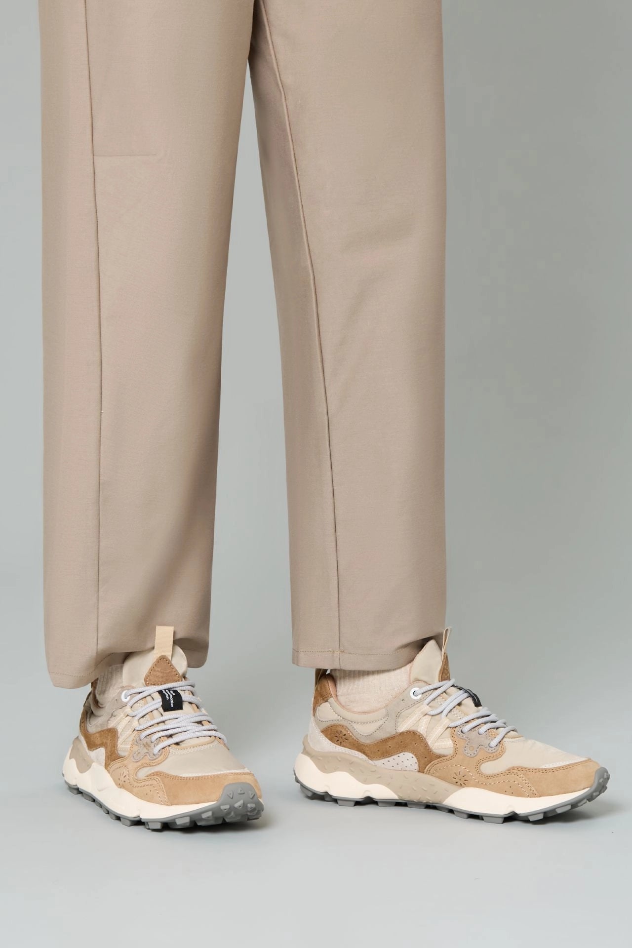 FLOWER MOUNTAIN | SNEAKERS | MUJER | YAMANO 3 UNI MUD-BEIGE-GREY | MARRÓN