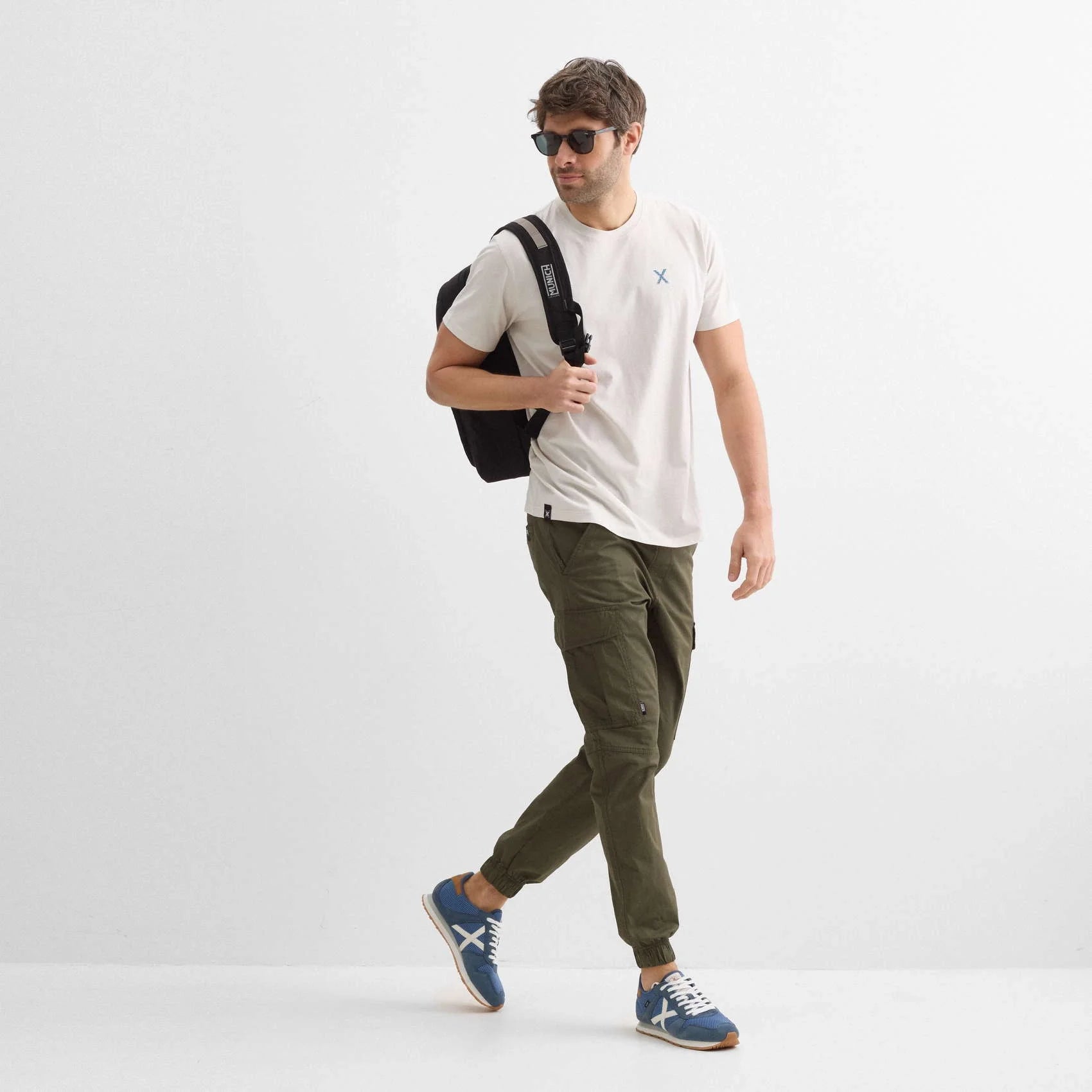 Camisetas Unisex De La Marca Munich Modelo Regular T-Shirt Quick Lifestyle Smoke En Color Smoke