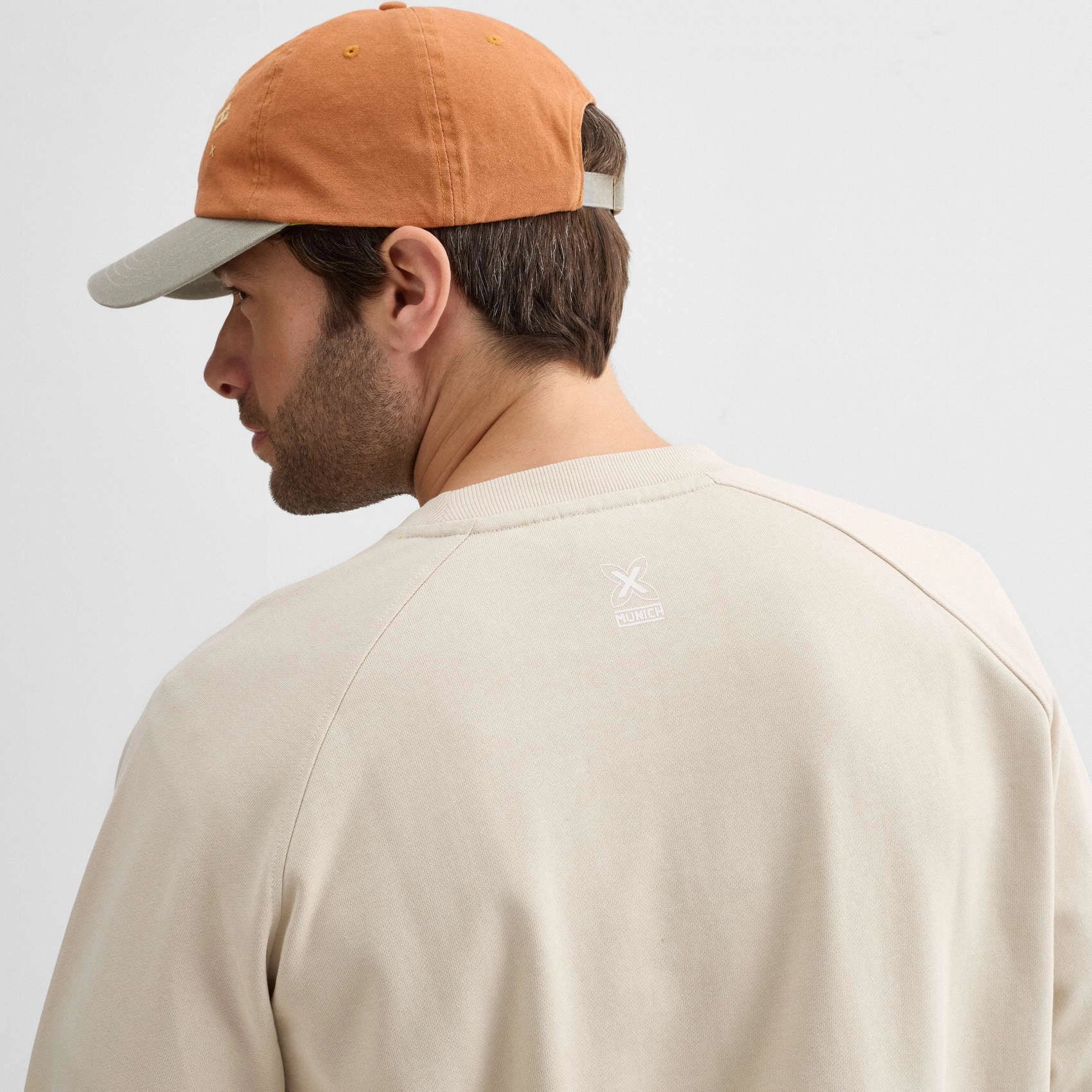 Sweatshirts Unisex De La Marca Munich Modelo Sweatshirt Crew Lifestyle Sand En Color Beige