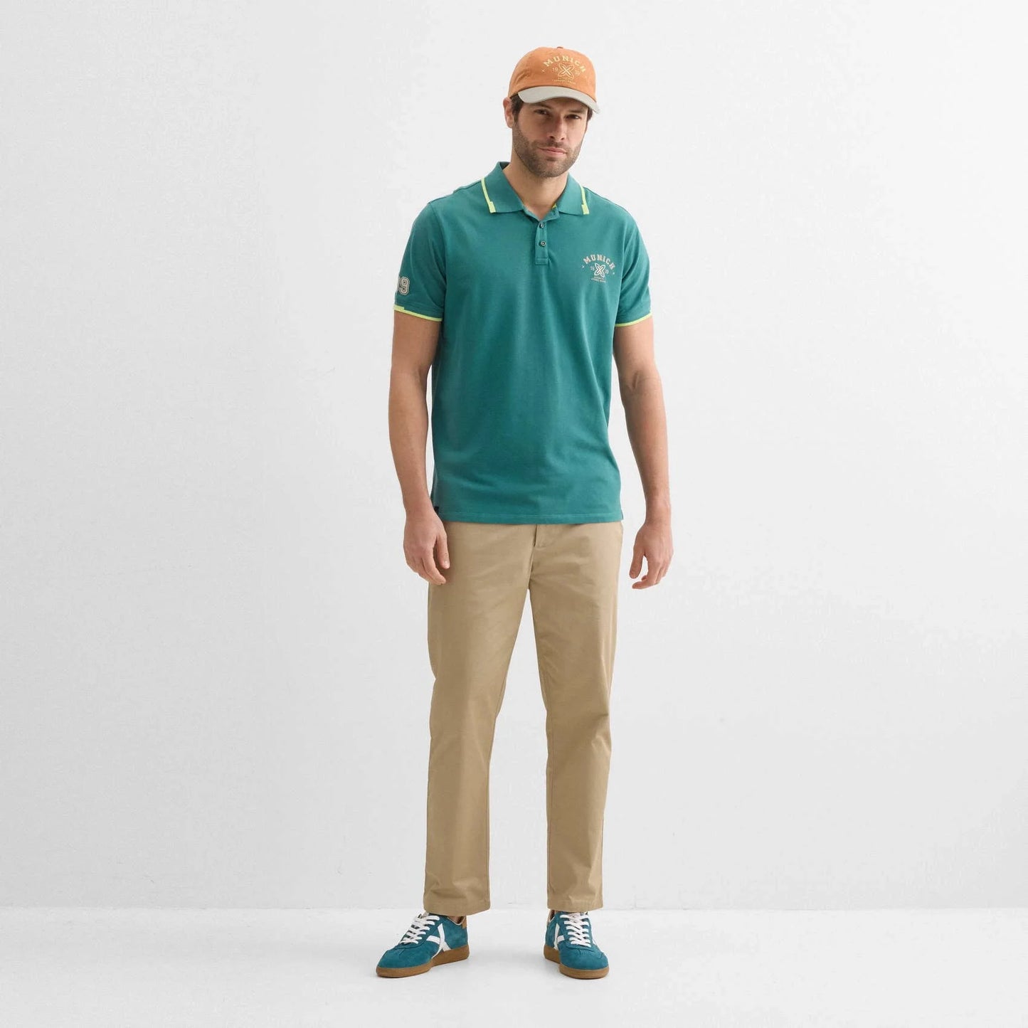 Polos Unisex De La Marca Munich Modelo Polo Varsity Lifestyle Green En Color Verde
