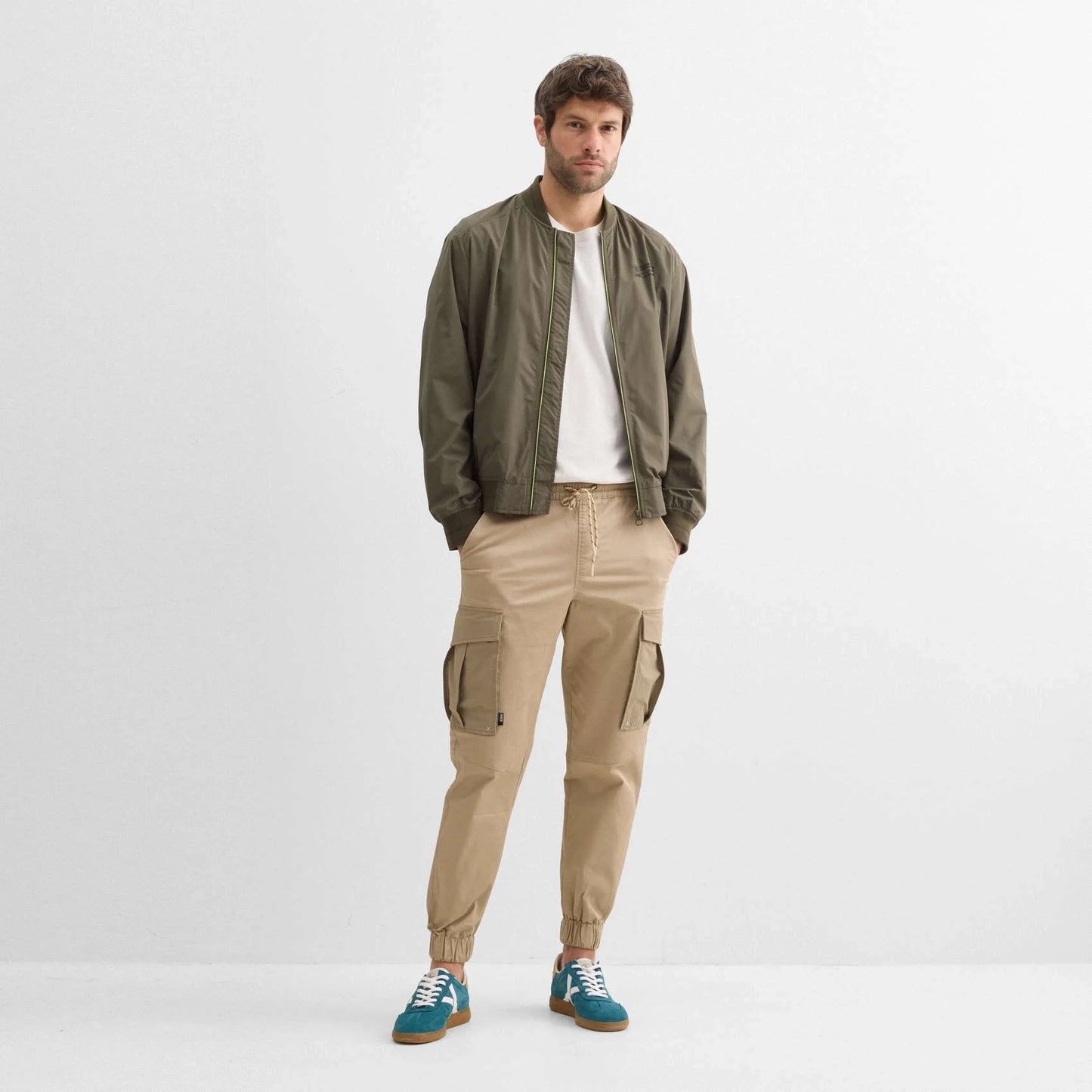 Chaquetas Unisex De La Marca Munich Modelo Bomber Willow Lifestyle Khaki En Color Caqui