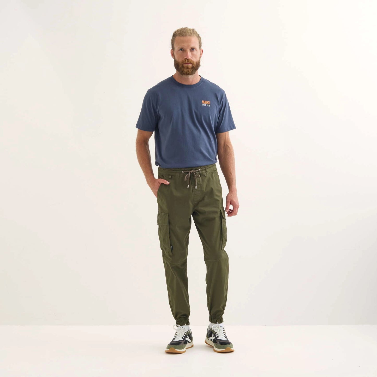 MUNICH | PANTALONES | HOMBRE | CARGO EXPLORE LIFESTYLE KHAKI | CAQUI