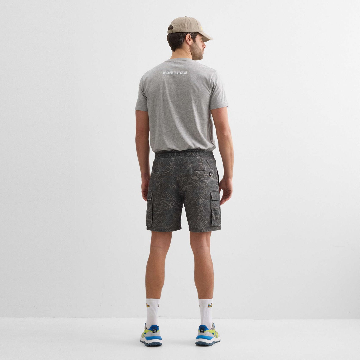MUNICH | PANTALONES CORTOS | UNISEX | BERMUDA TROPIC LIFESTYLE KHAKI | CAQUI