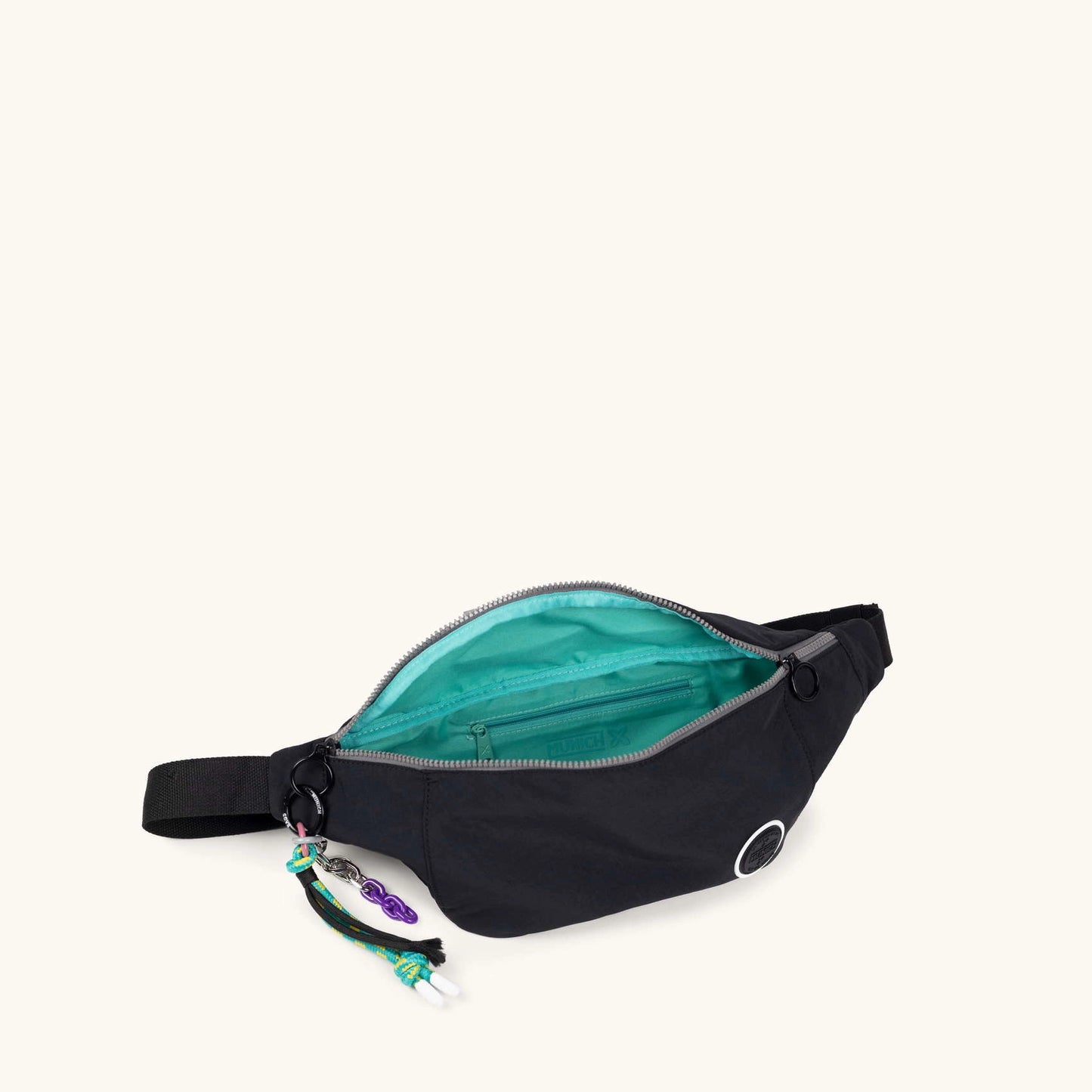 MUNICH | BOLSOS | MUJER | DEEP RECYCLED FANNYPACK XL BLACK | NEGRO