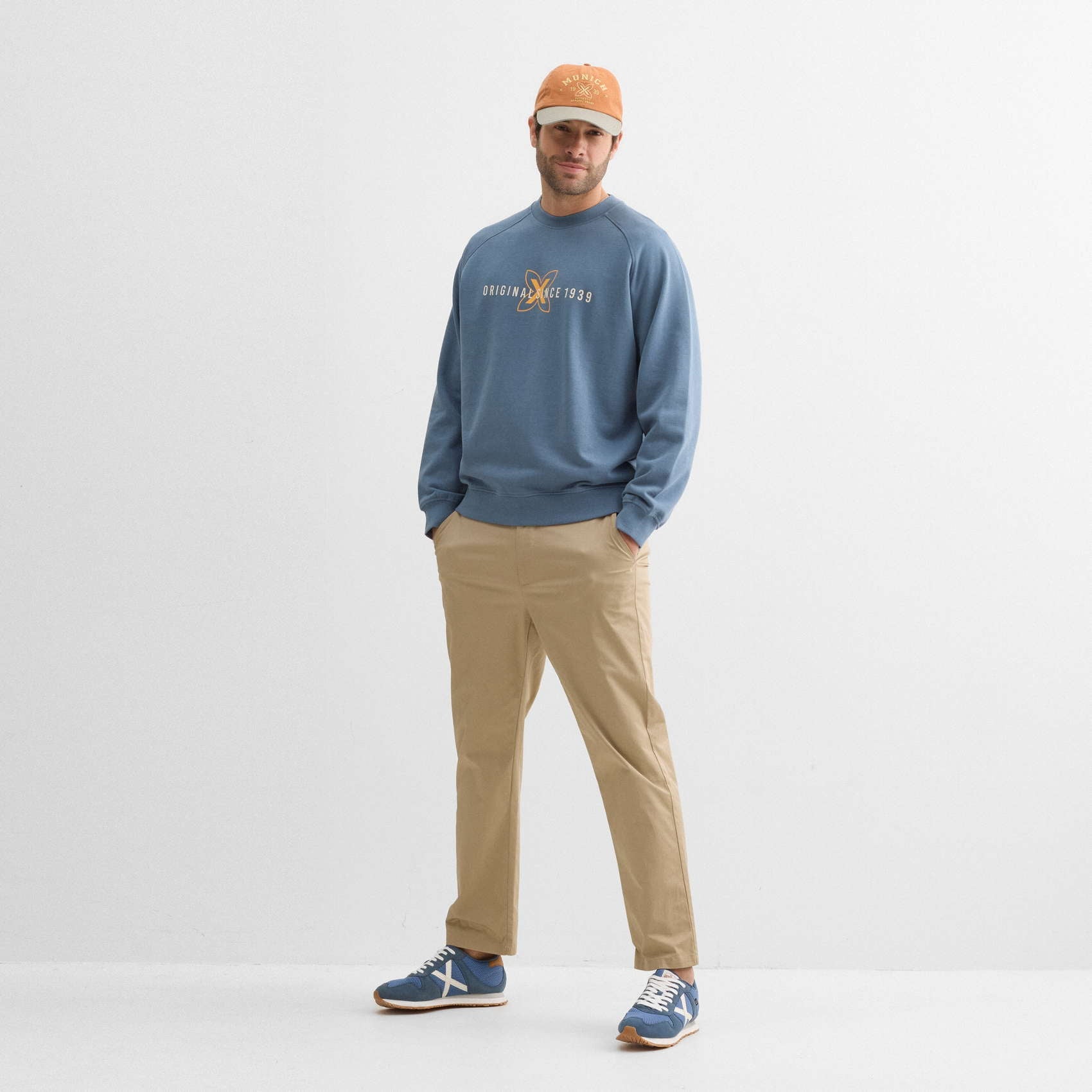 Sweatshirts Unisex De La Marca Munich Modelo Sweatshirt Essential Lifestyle Blue En Color Azul