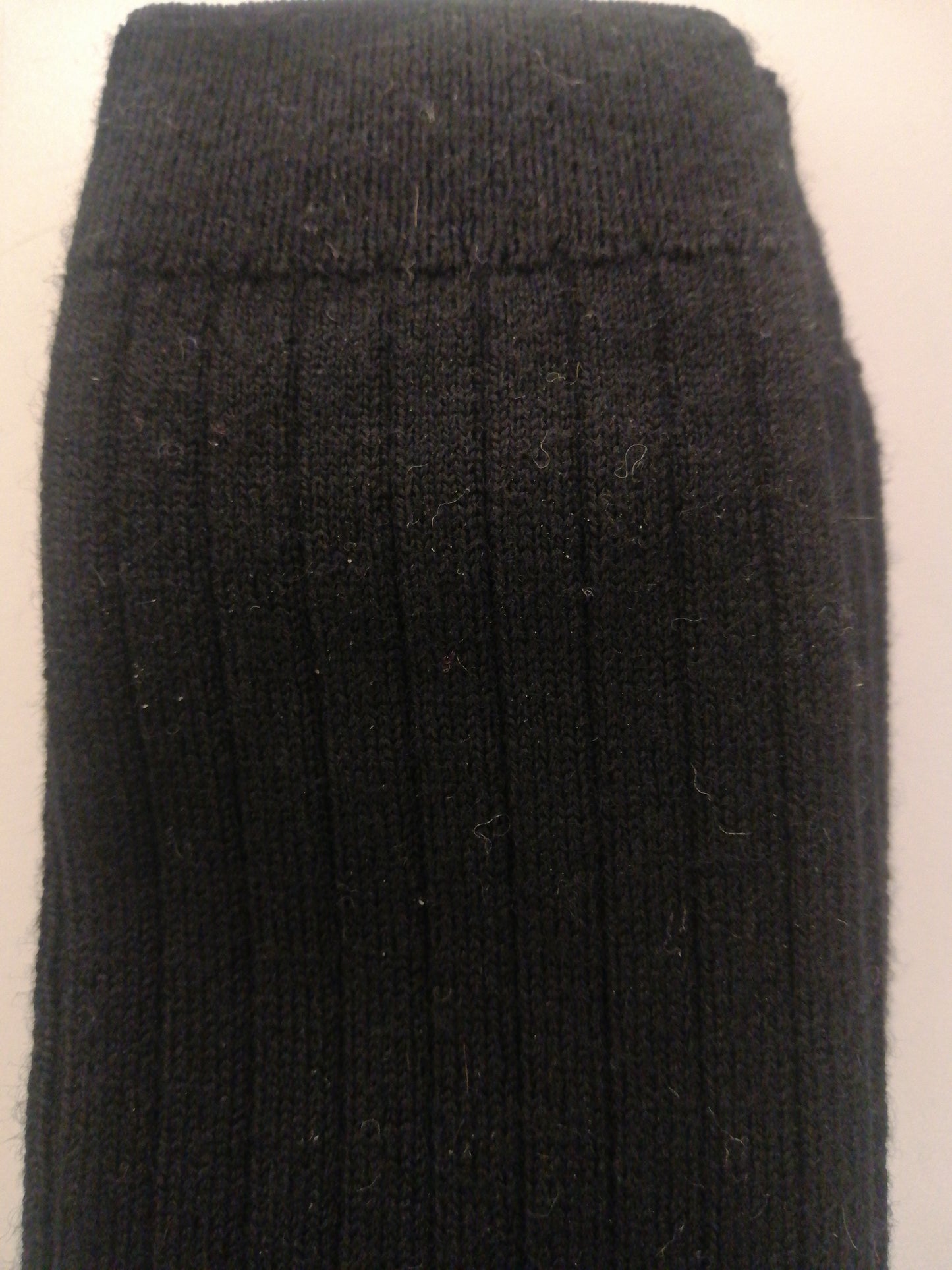 WEISSER STRICK | DAMENSOCKEN | MERCERISIERTE WOLLE | SCHWARZ