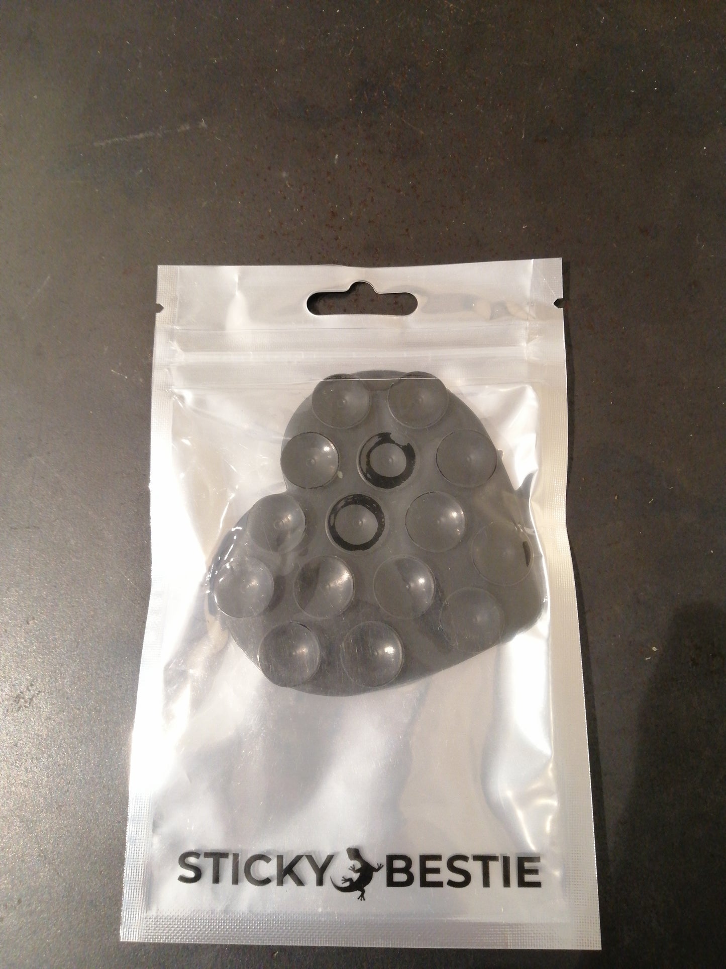 STICKYBESTIE | UNISEX HANDYHÜLLE | DAS HERZ SCHWARZ | SCHWARZ