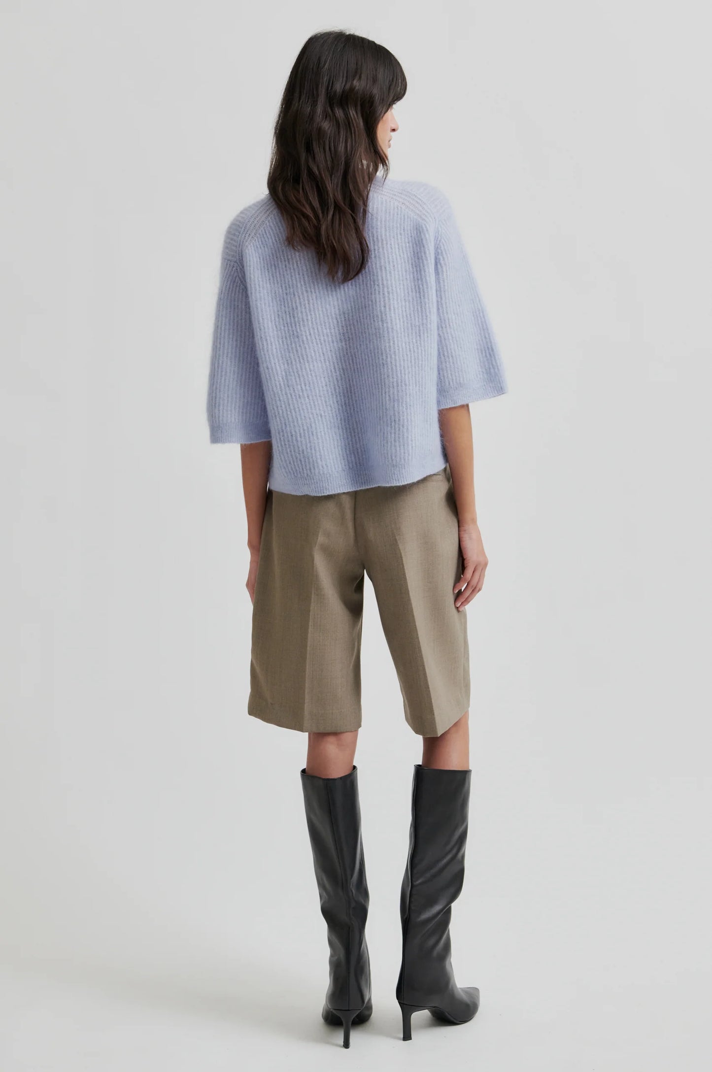 SECOND FEMALE | PANTALONES CORTOS | MUJER | LEVELUP TAILORED SHORTS MID BROWN MELANGE | MARRÓN