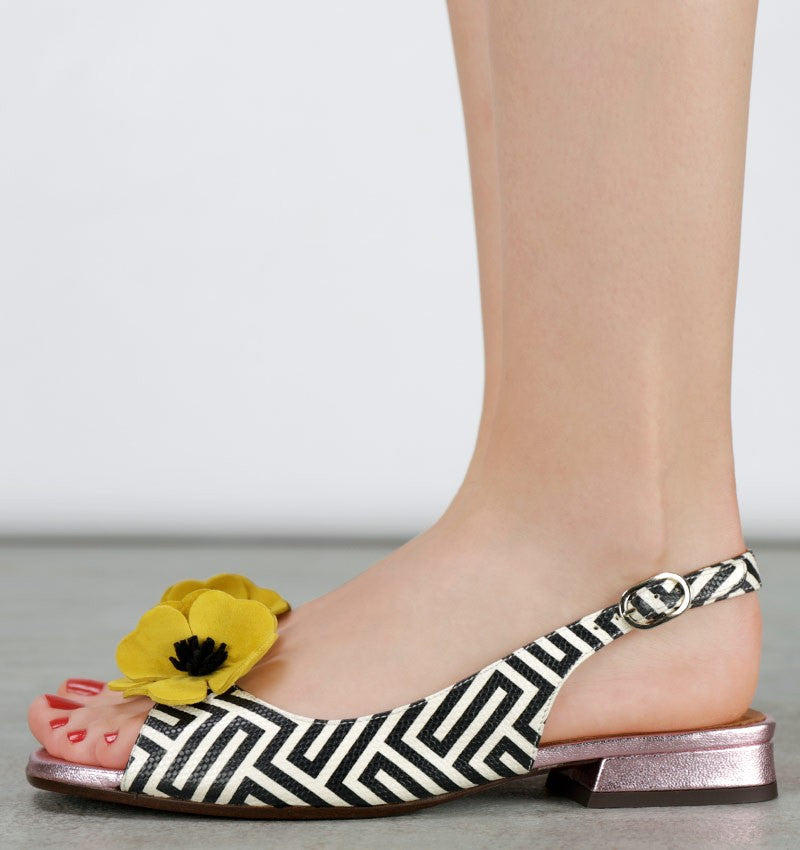 CHIE MIHARA | WOMEN'S SANDAL | TAYDA BLACK & WHITE | MULTICOLORED