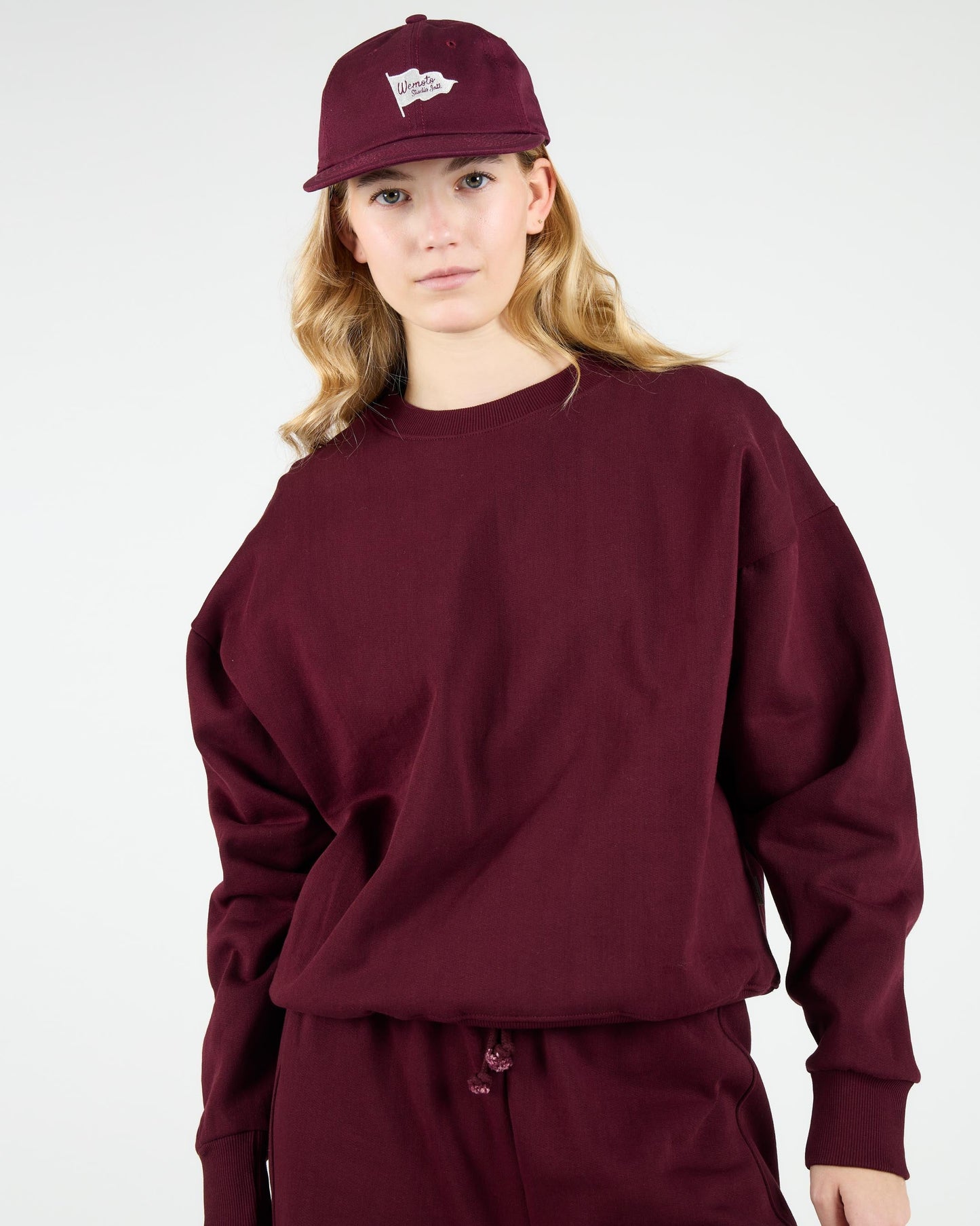 WEMOTO | SWEATSHIRTS | MUJER | TILLY BURGUNDY | BURDEOS