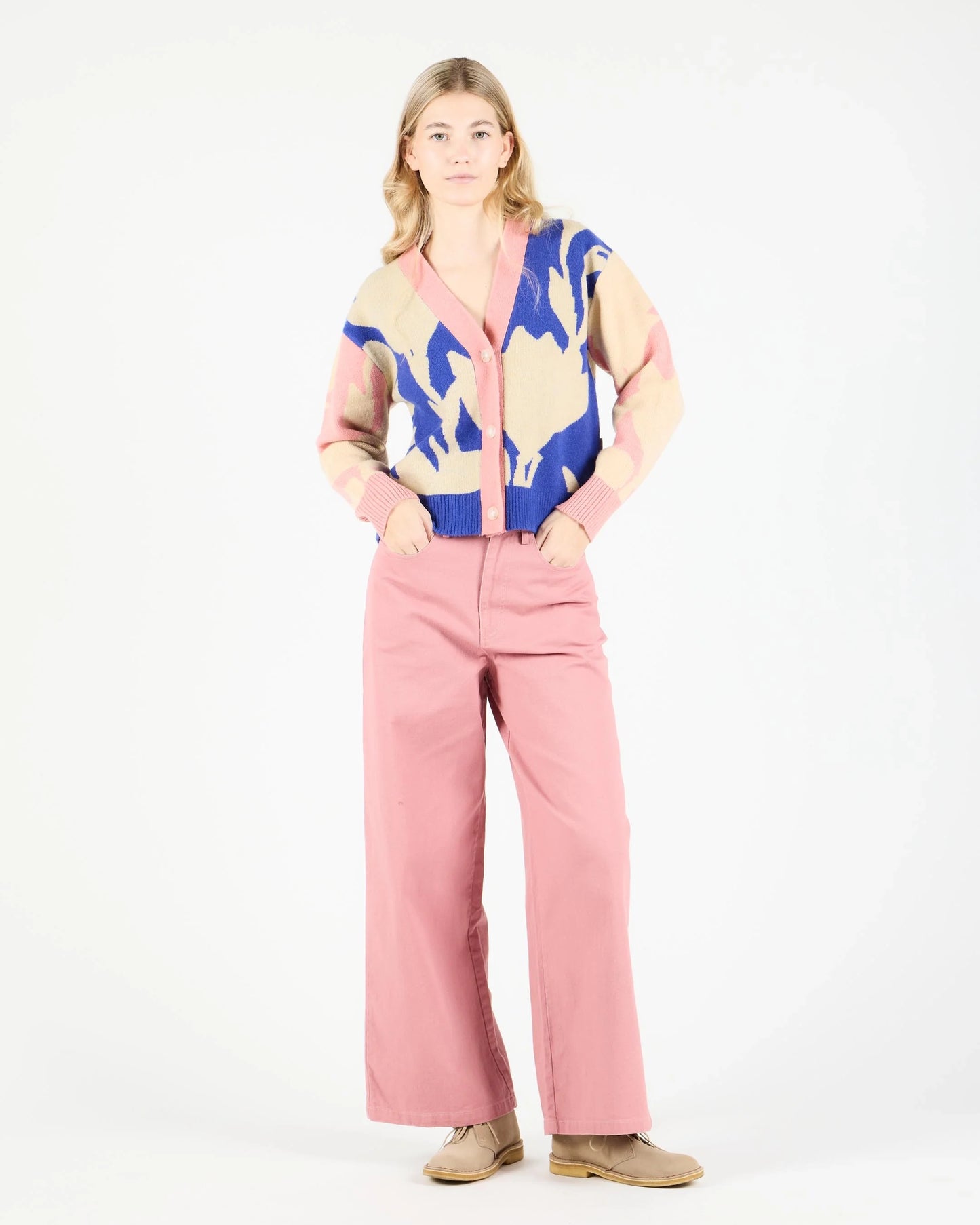 Jerseys de la marca Wemoto Unisex modelo Ruth en color Pink-Blue (Rosa)