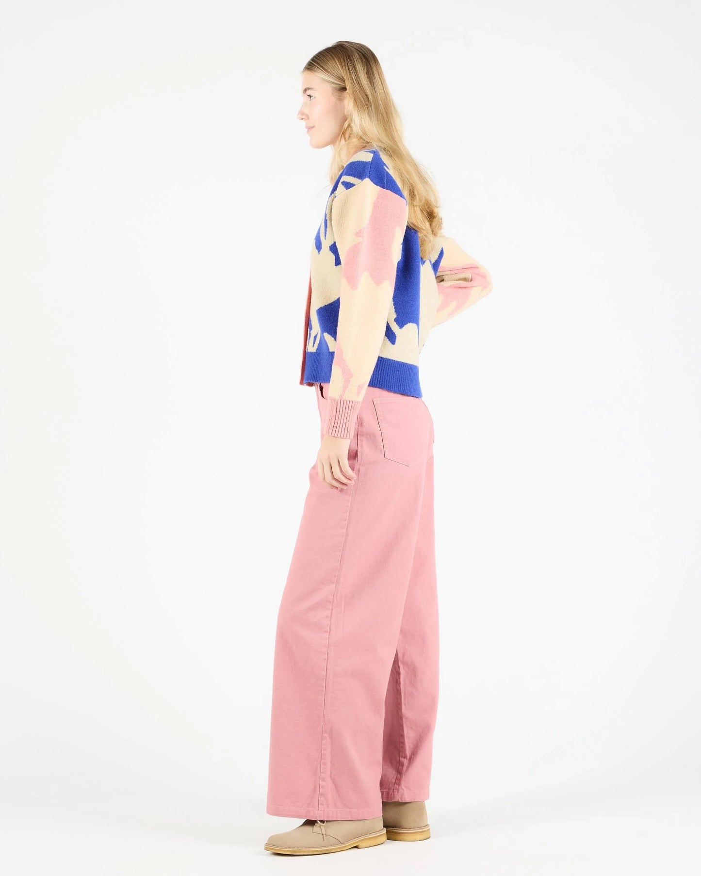 Jerseys de la marca Wemoto Unisex modelo Ruth en color Pink-Blue (Rosa)