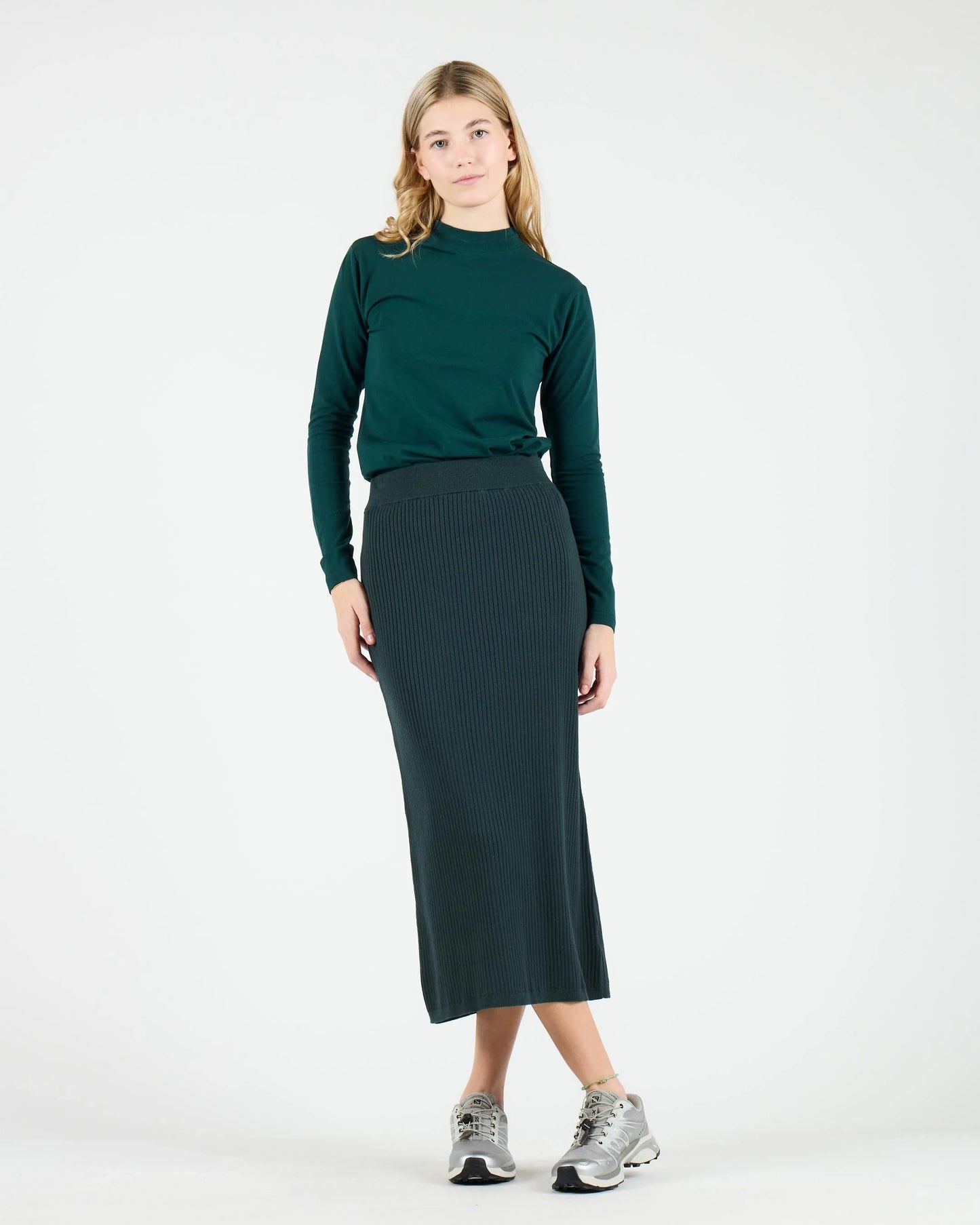 Faldas de la marca Wemoto para Mujer modelo Isla en color Dark Green (Verde)