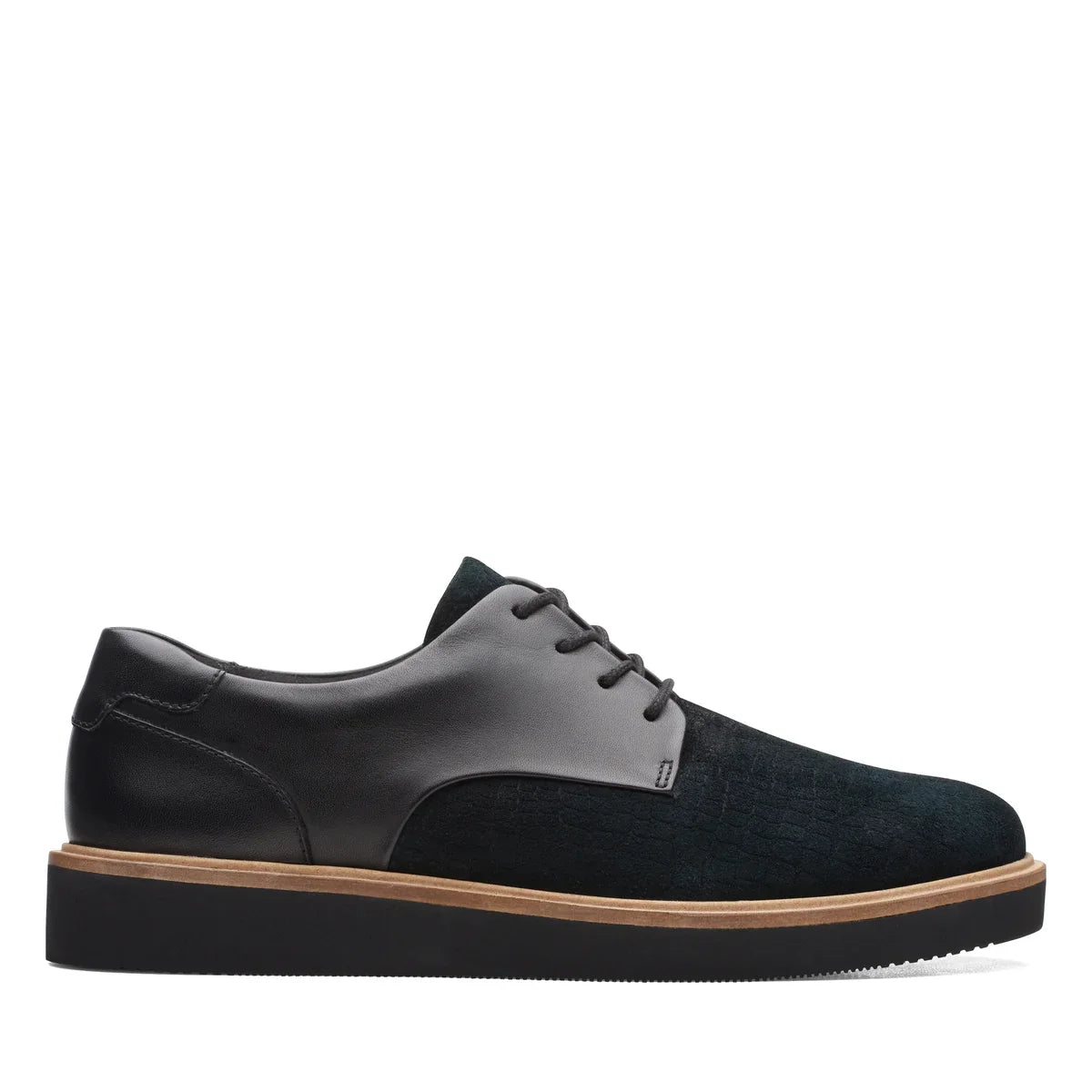 Zapatos Derby De La Marca Clarks Para Mujer Modelo Baille Lace Black Combination En Color Negro