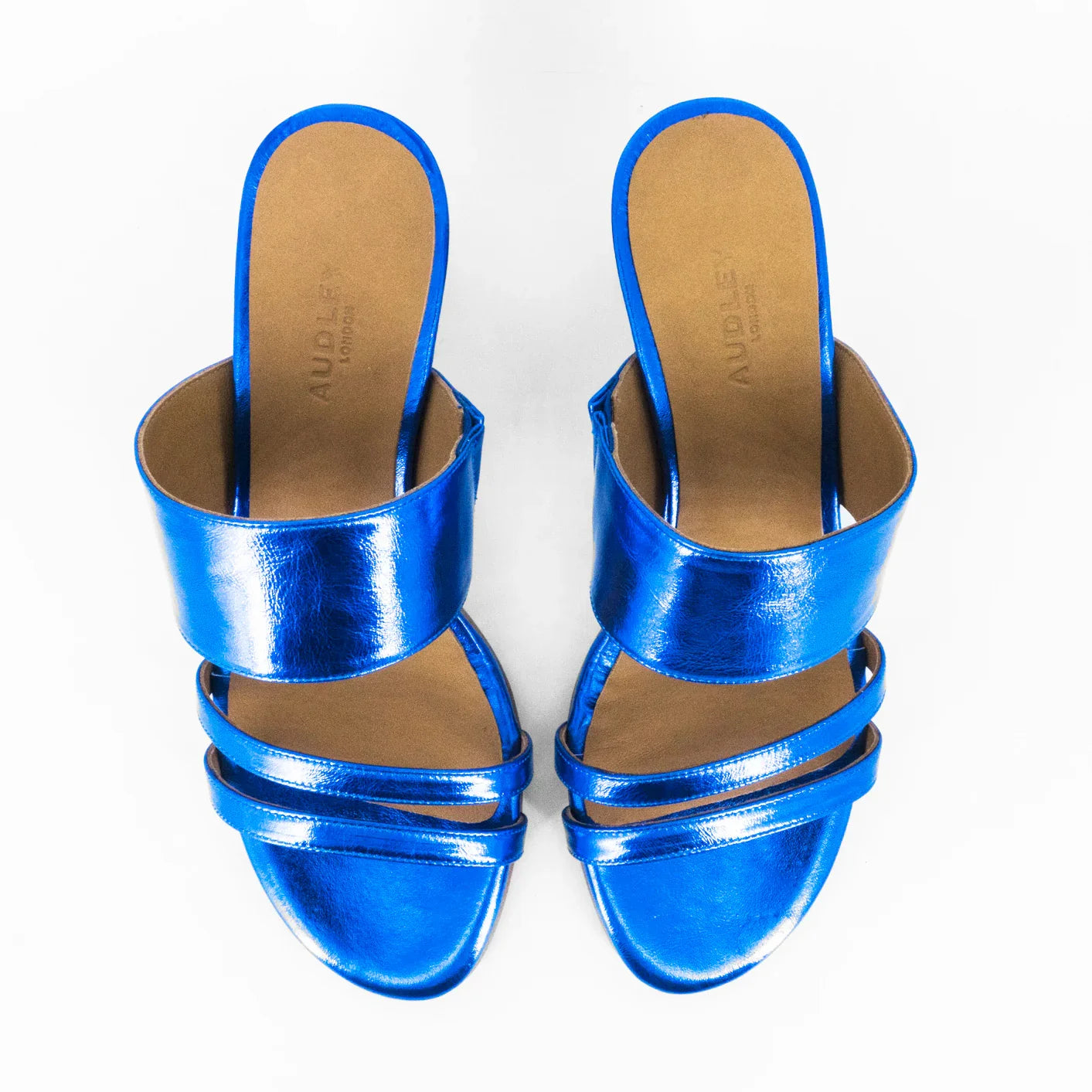 Sandalias De La Marca Audley Modelo Tacón Bavaro