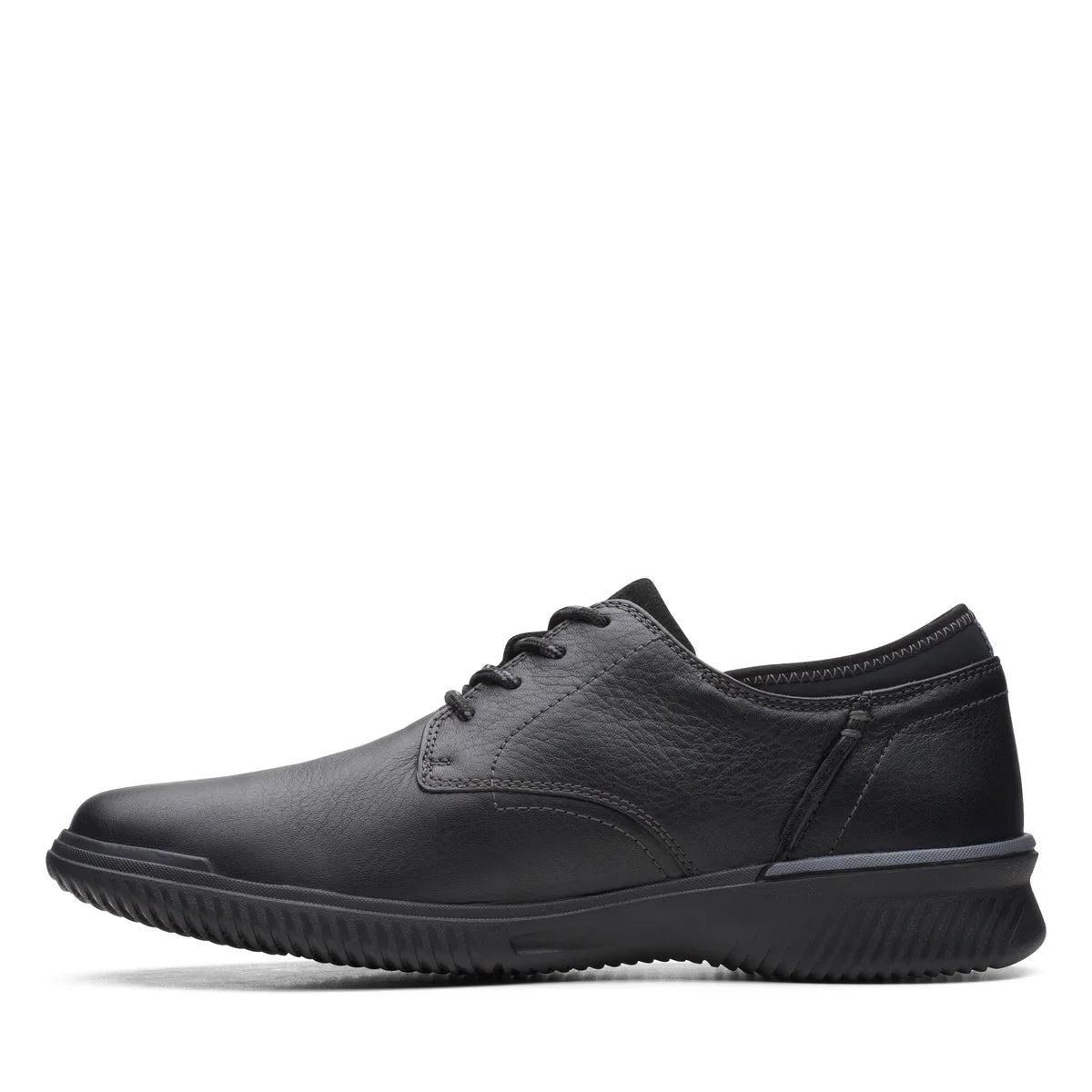 Zapatos Derby De La Marca Clarks Para Hombre Modelo Donaway Plain Black Leather En Color Negro